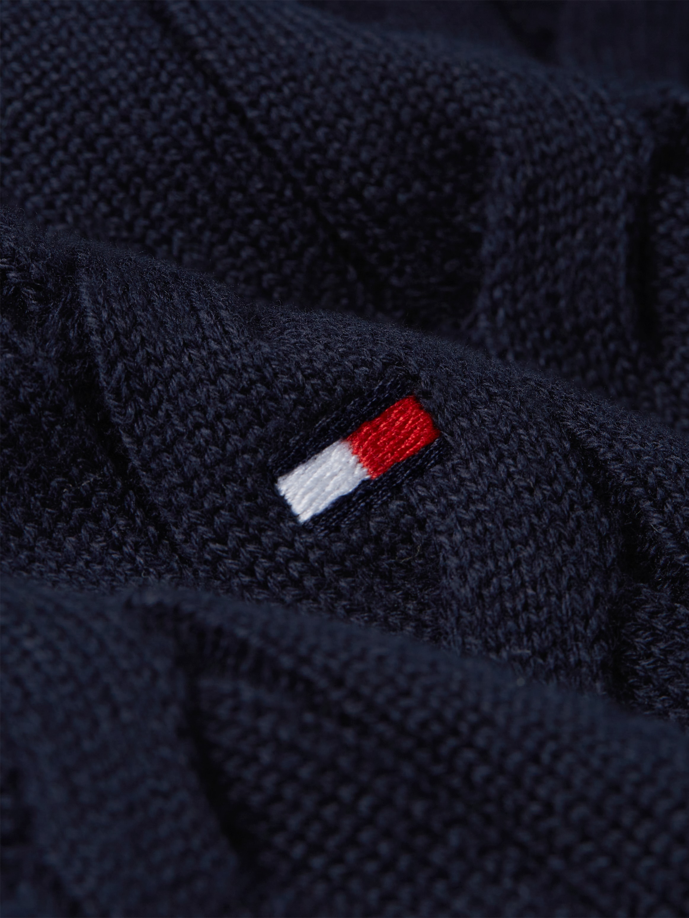 Tommy Hilfiger Strickpullover »CLASSIC COTTON CABLE ZIP MOCK«, mit modischem Zopfmuster