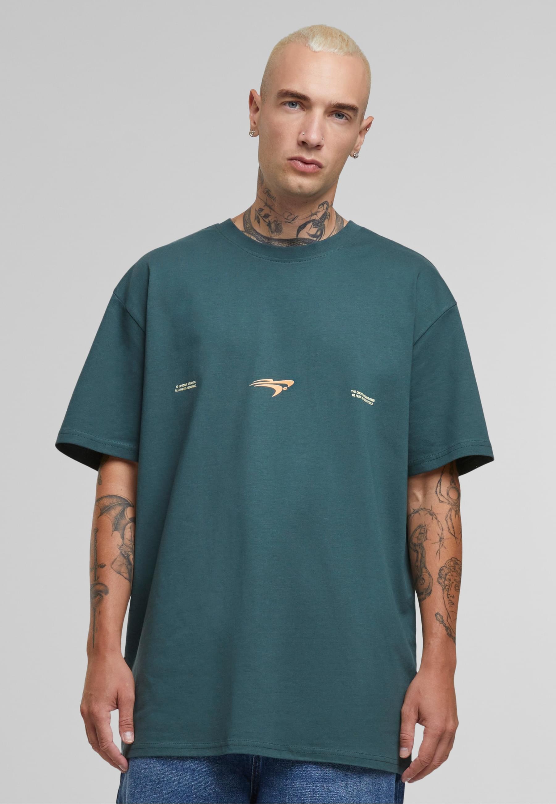 Upscale by Mister Tee T-Shirt »Upscale by Mister Tee Find Love Oversize Tee«, (1 tlg.)