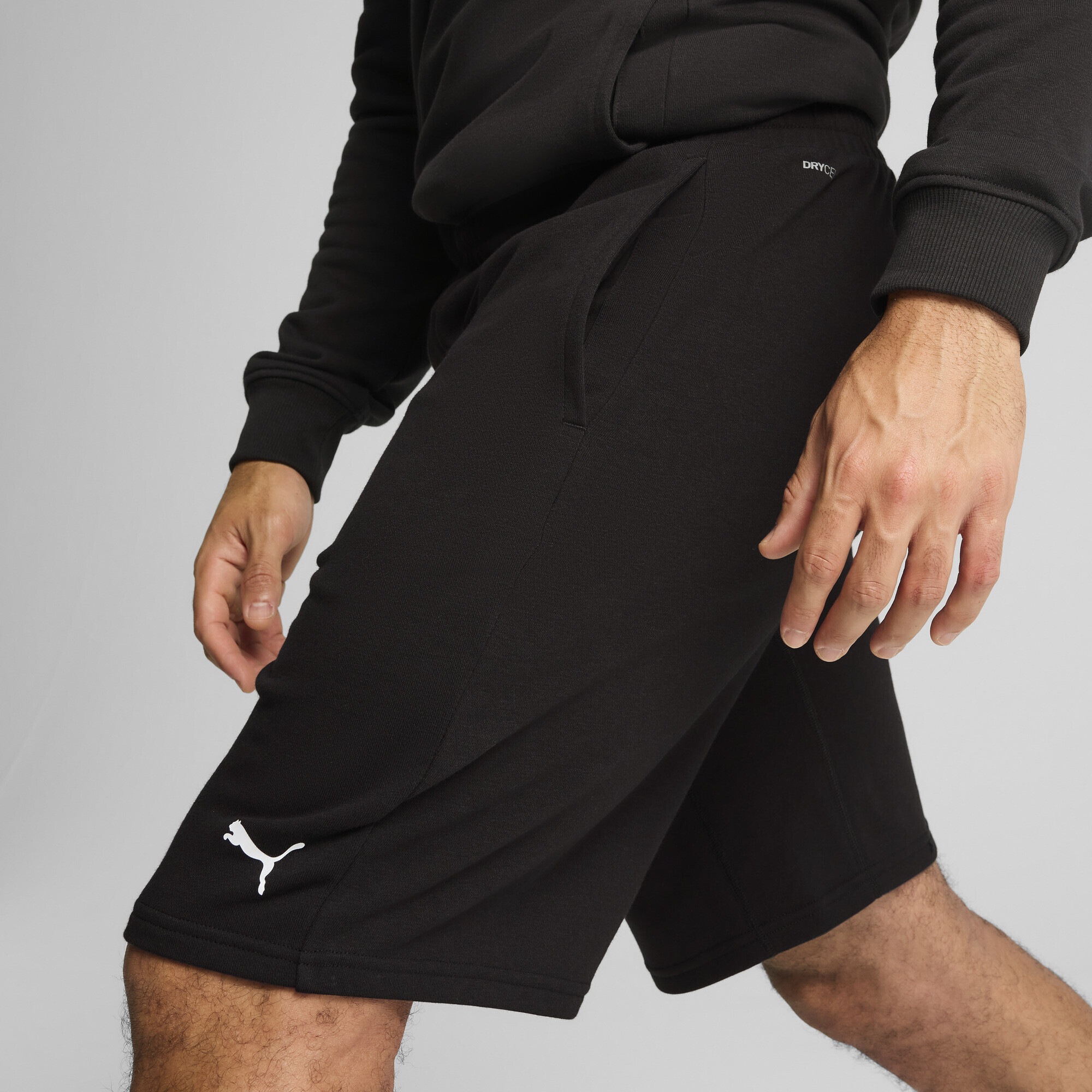 PUMA Trainingsshorts »TAD ESSENTIALS 10" Shorts Herren«