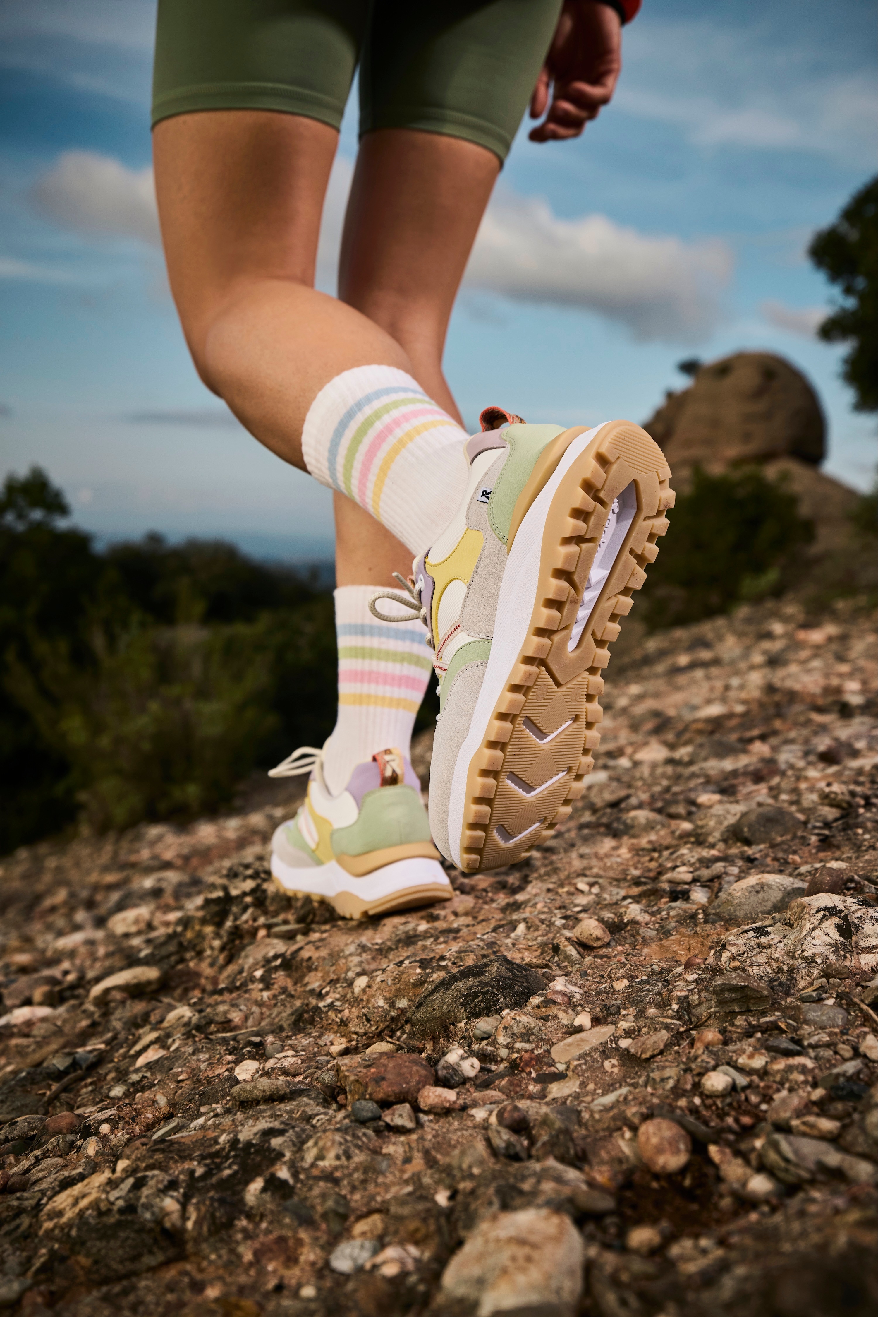Thumbnail - RIEKER Sport Keilsneaker "Bel Air", Freizeitschuh, Halbschuh, Schnürschuh mit herausnehmbarem Fußbett