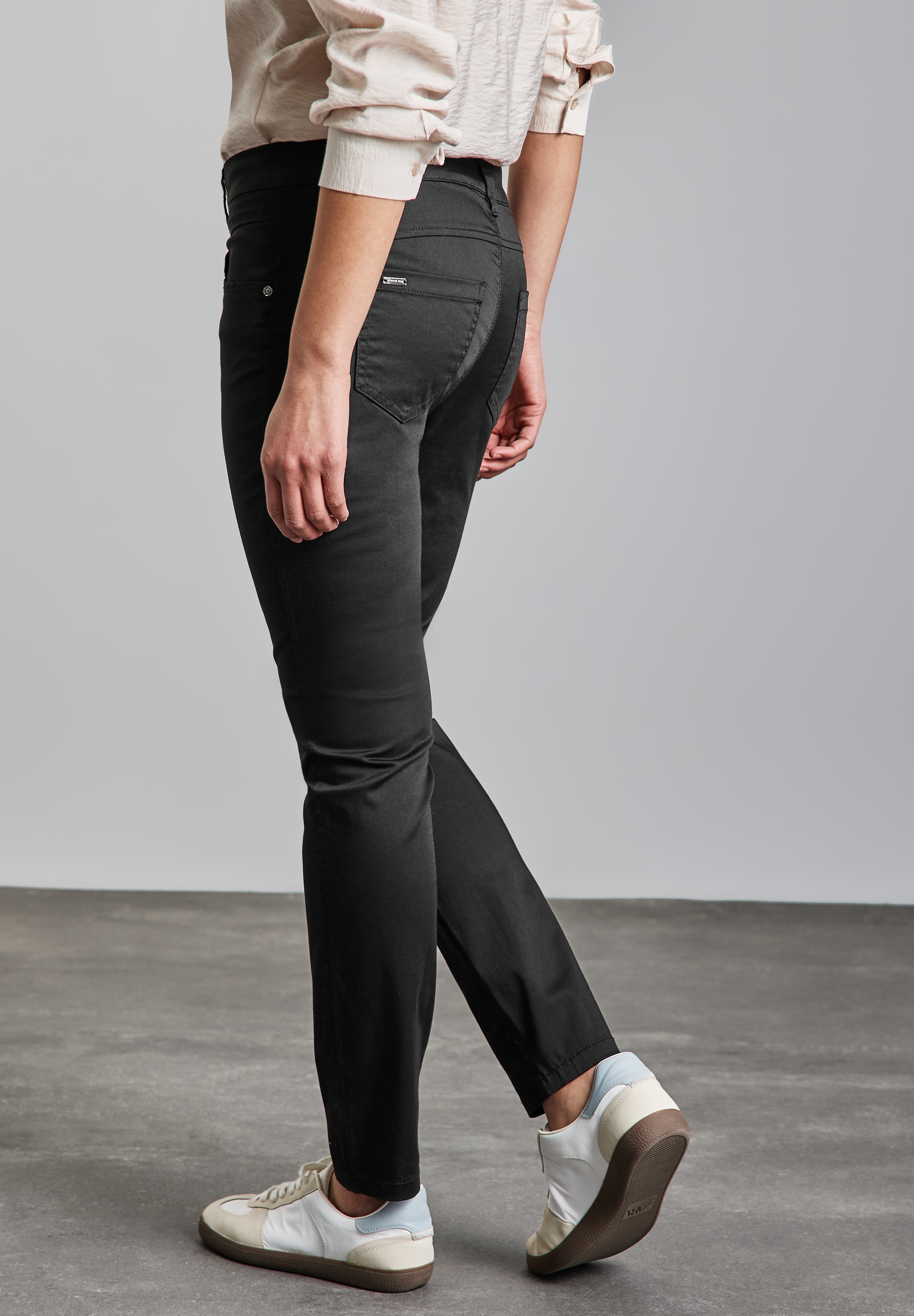 STREET ONE Chinohose, Middle Waist