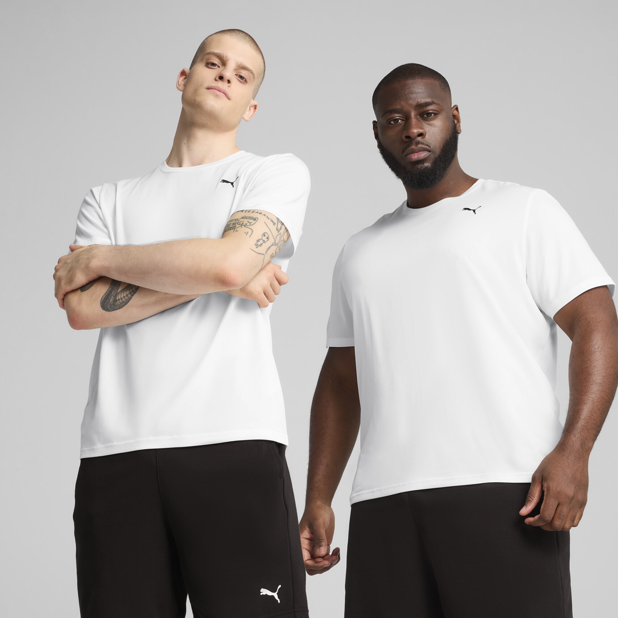 PUMA Trainingsshirt »TAD ESSENTIALS Einfarbiges T-Shirt mit Cat Logo Herren«