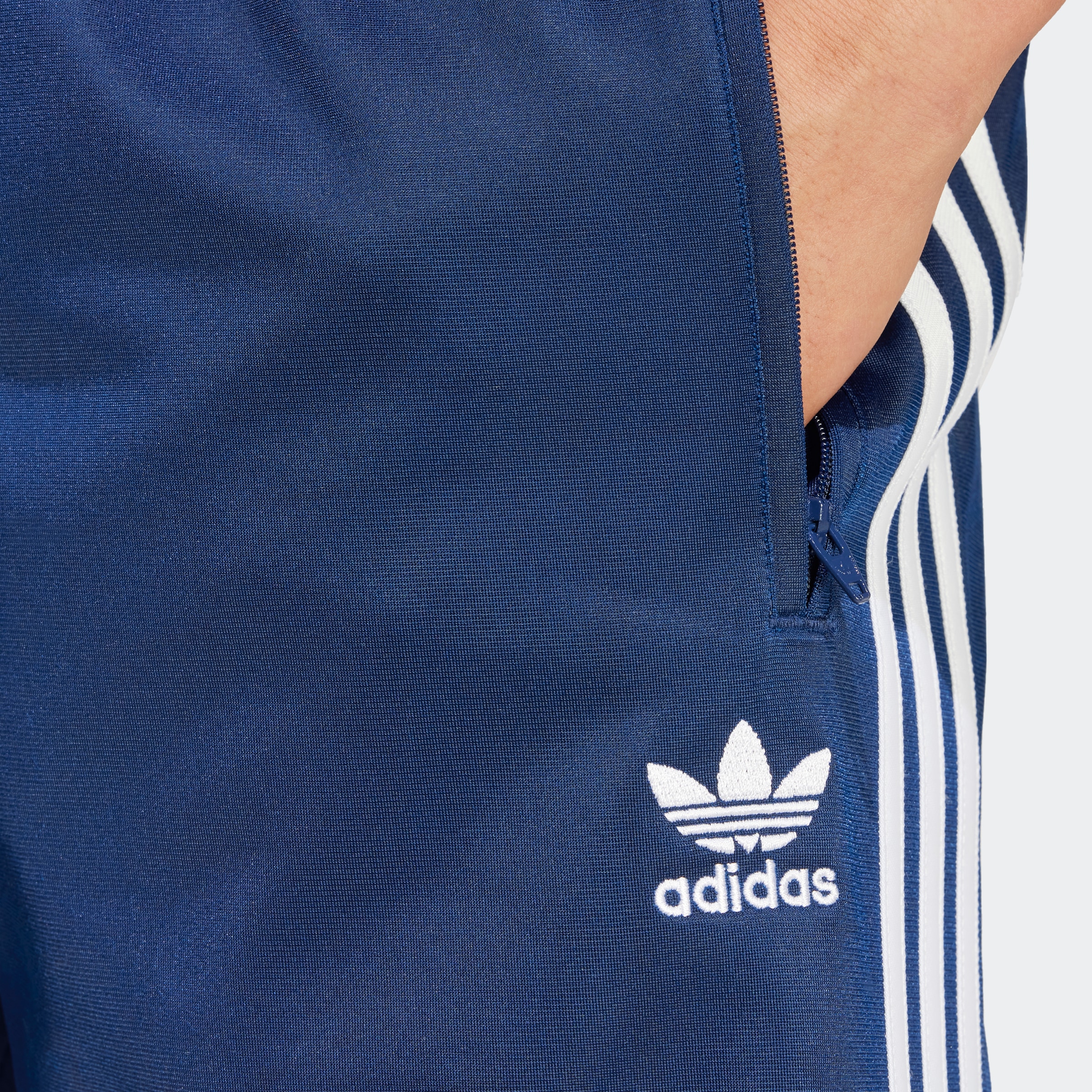 adidas Originals Shorts »FBIRD SHORT«, (1 tlg.)