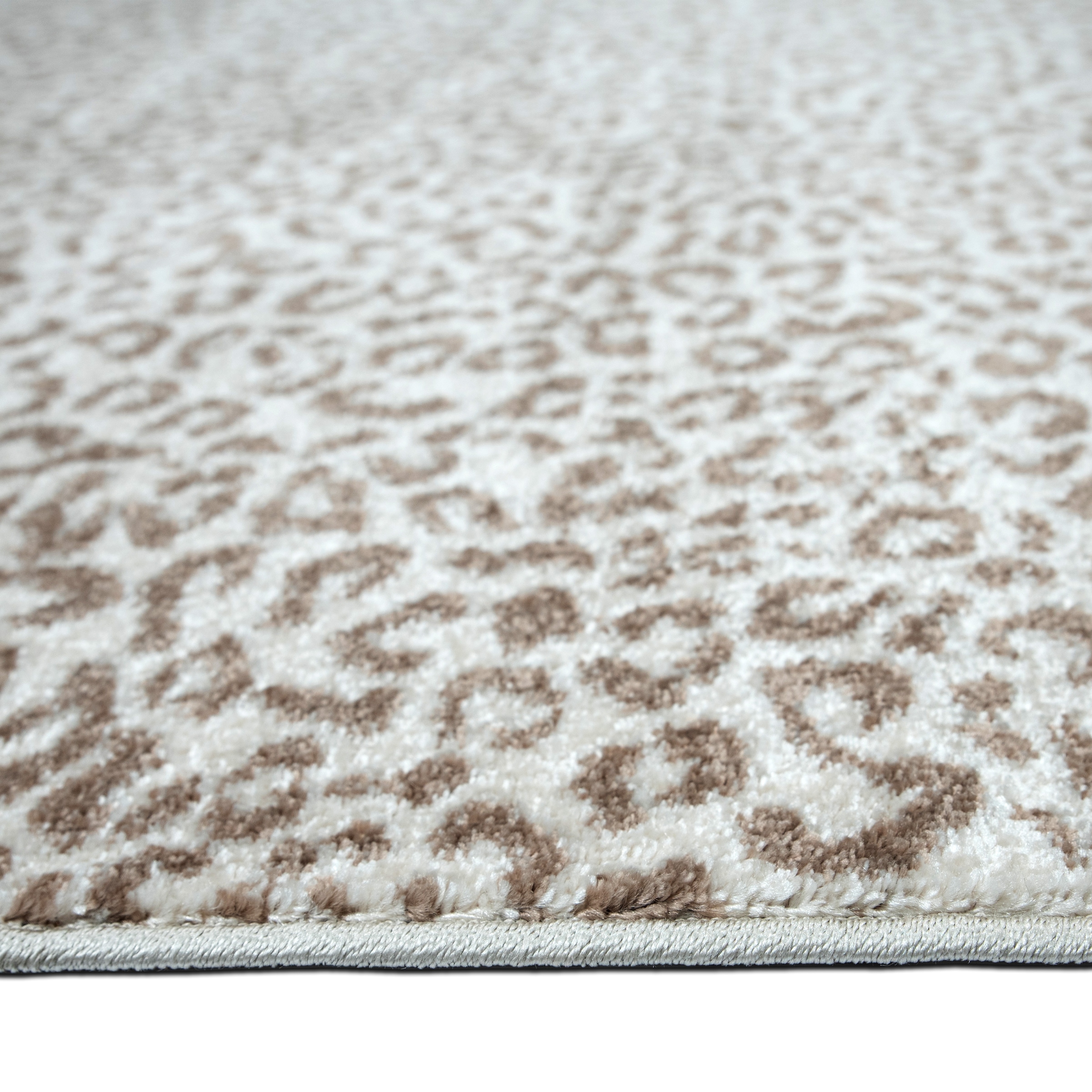 OTTO home Teppich »Fynna, Leoparden-Muster, Animalprint« rechteckig 9 mm Höhe besonders weicher Flor, Wohnzimmer, Schlafzimmer, Esszimmer, Leo