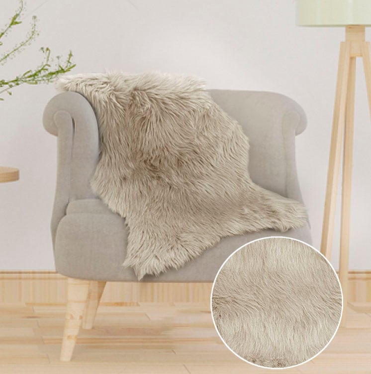 my home Hochflor-Teppich »Valeria Fellteppich kuschelig«, fellförmig, 60 mm Höhe, Kunstfell, Fellform, weiche Teppiche, Schlafzimmer, Wohnzimmer