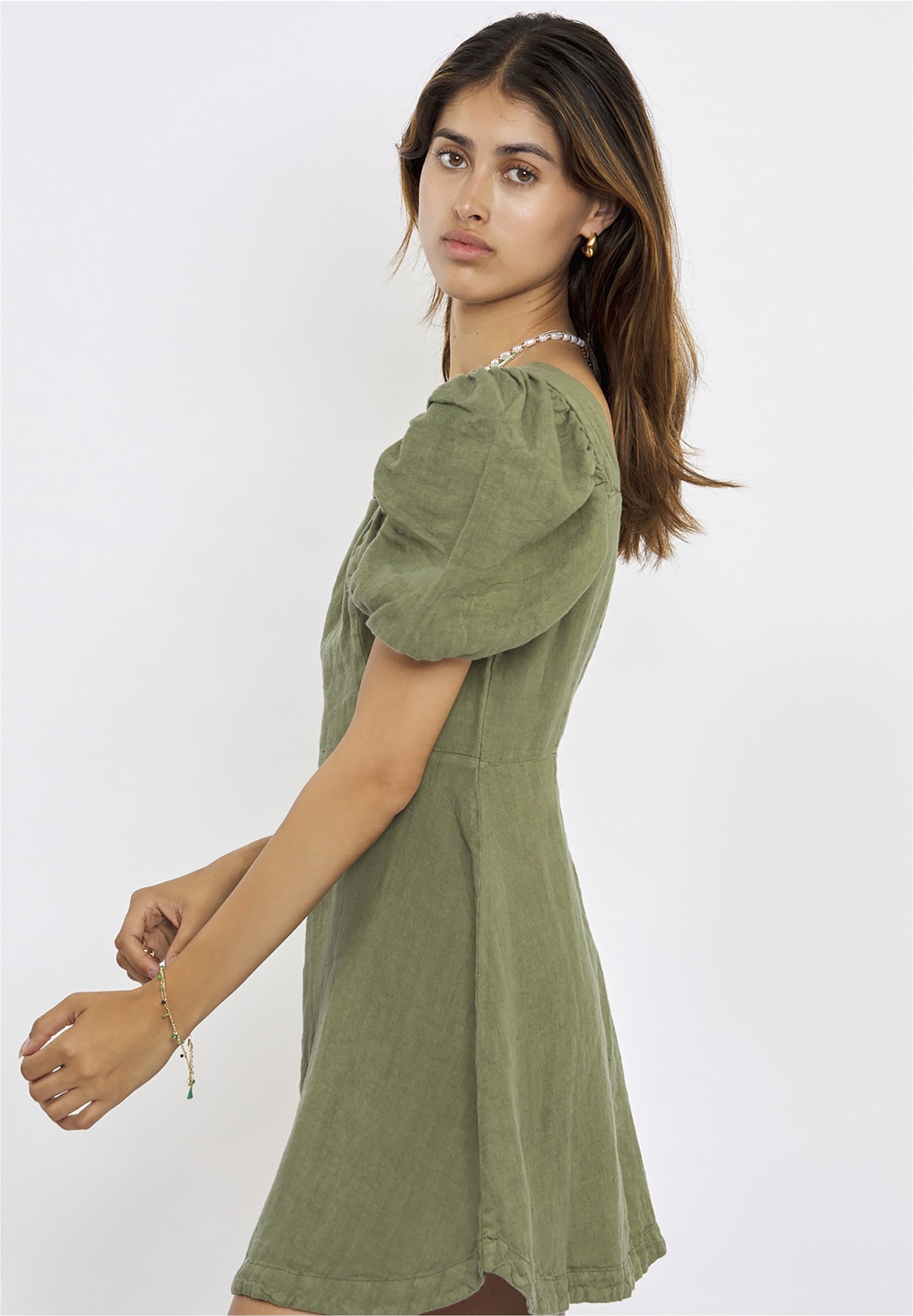 freshlions Jerseykleid »Bella«, im femininen Design