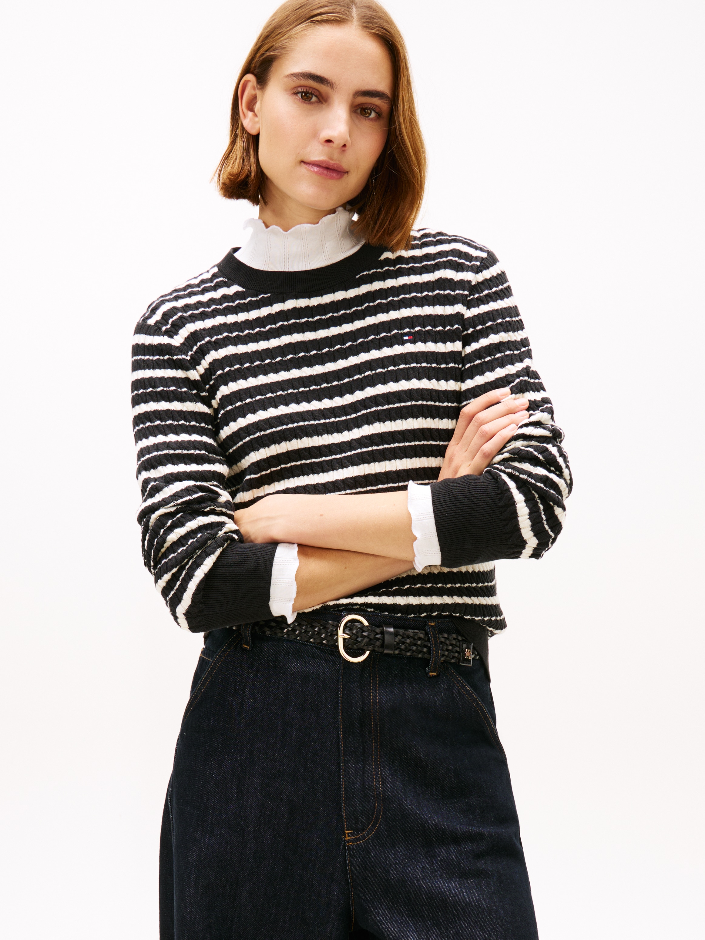 Tommy Hilfiger Rundhalspullover »CO CABLE C-NK LS SWEATER« Baumwolle, mit Zopfmuster, Regular Fit