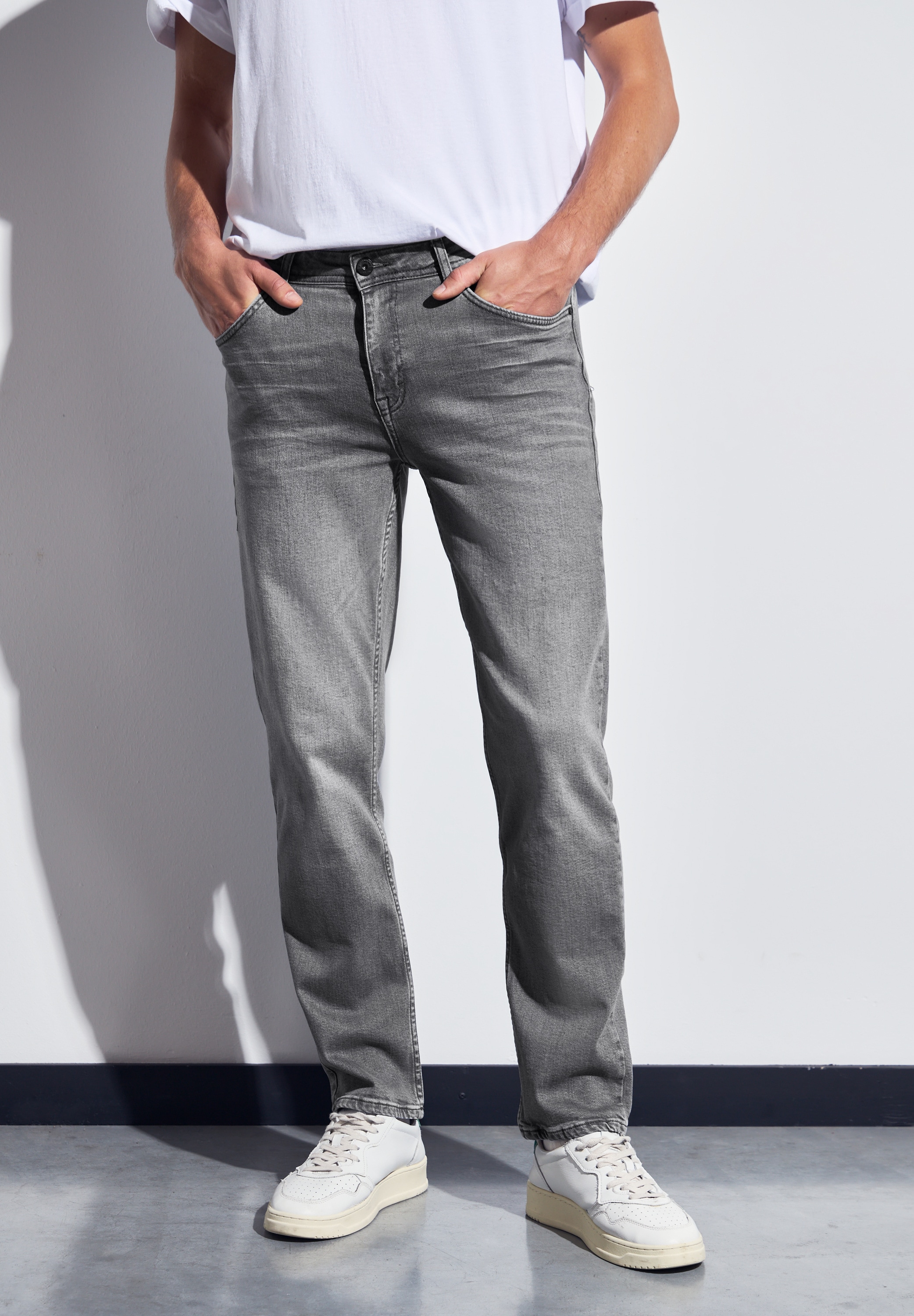 STREET ONE MEN Regular-fit-Jeans, aus Baumwolle mit Stretchanteil