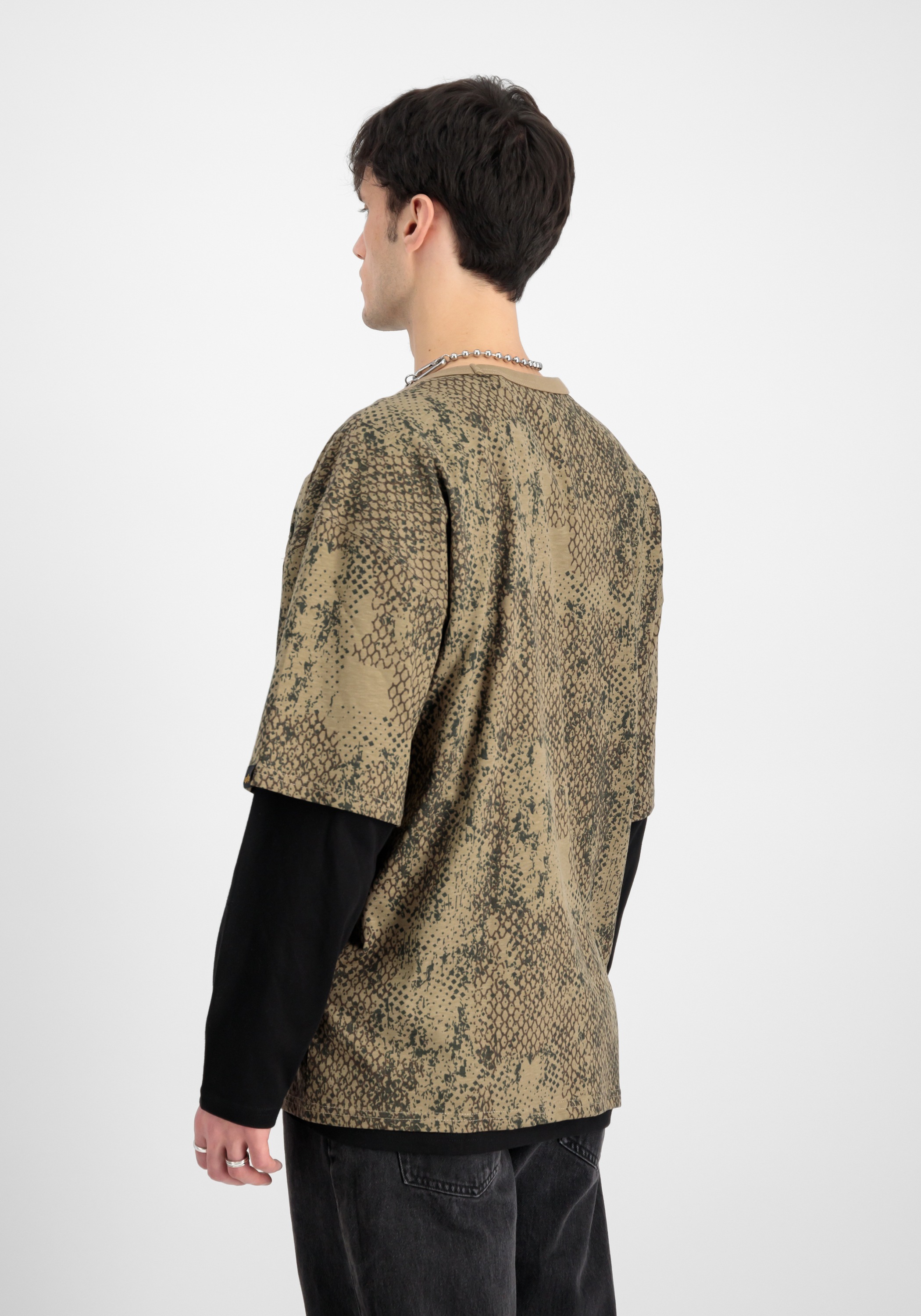 Alpha Industries Alpha Essentials RL T-Shirt Camo Green L 3