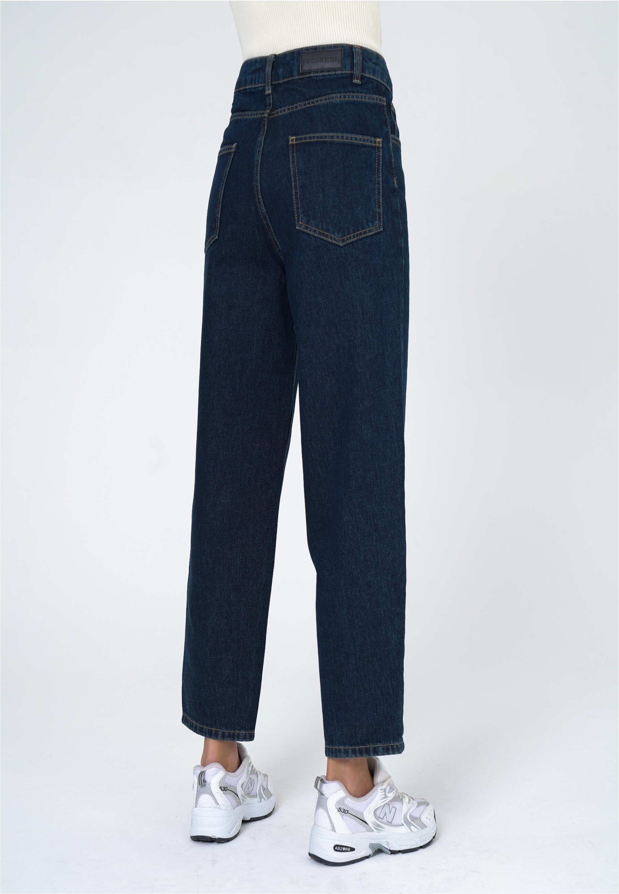 freshlions Bequeme Jeans »Silvia«, (1 tlg.), mit stylischer 7/8-Länge