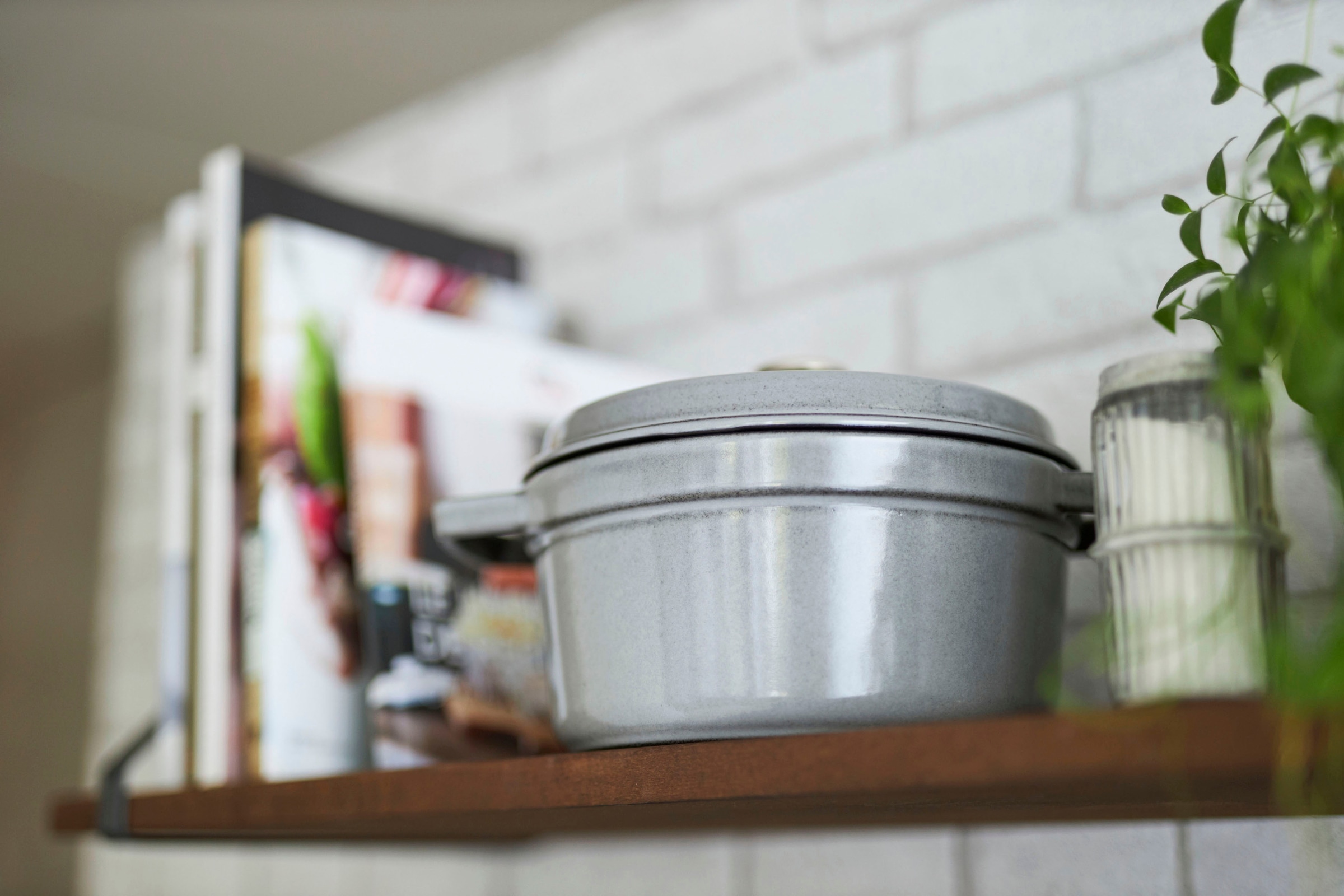STAUB Bräter »Cocotte«, Gusseisen, (1 tlg.), robust, langlebig, perfekte Hitzeverteilung, Aromaregen-Deckel
