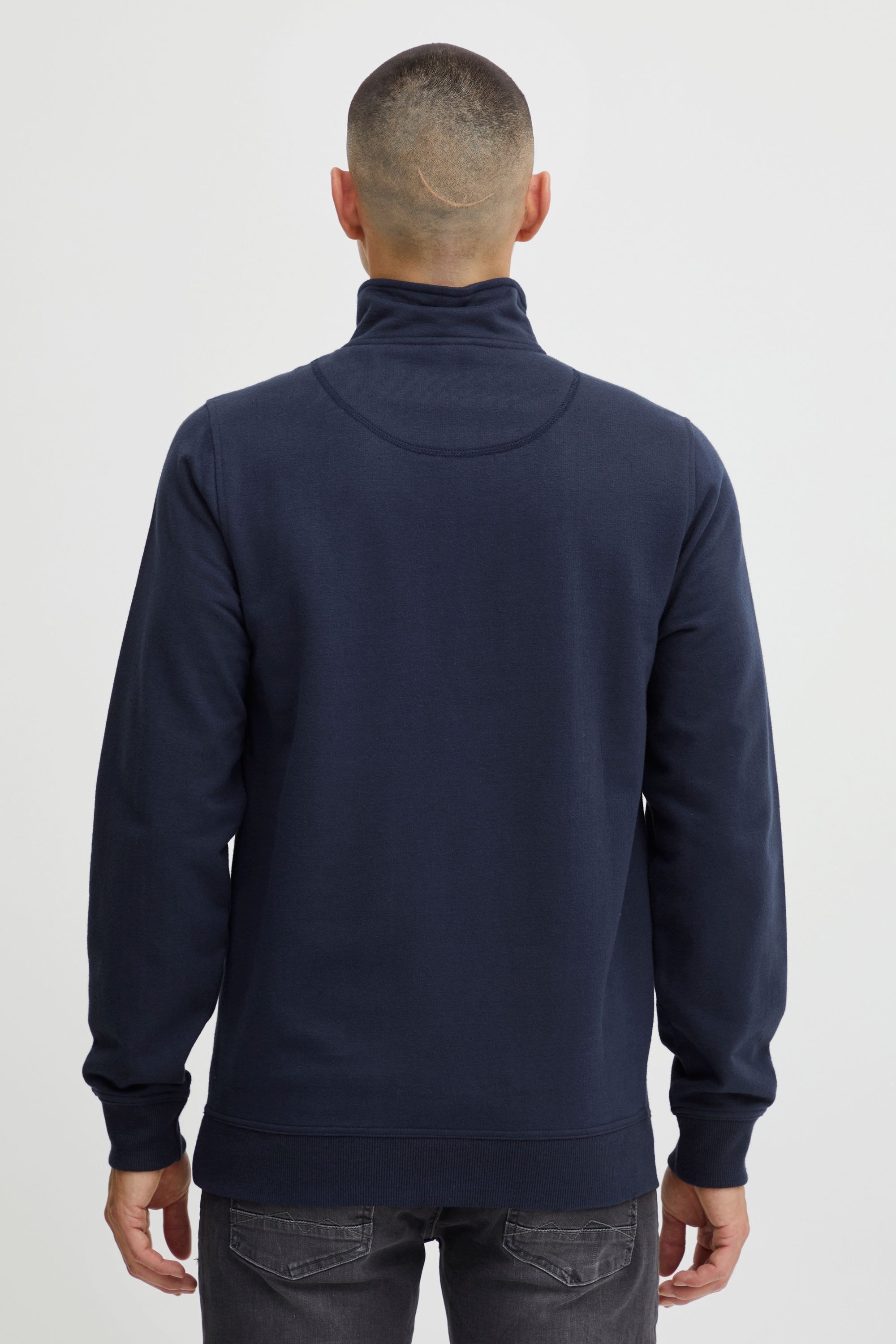 11 Project Sweater »Troyer PREdson«