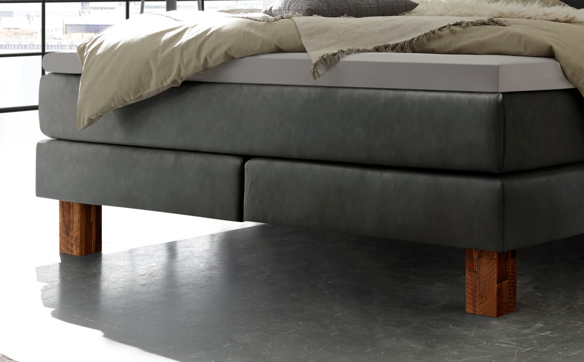 HASENA Boxspringbett Memphis, im Vintagelook, Massivholz-Umrandung, Tonnentaschen-Federkernmatratze