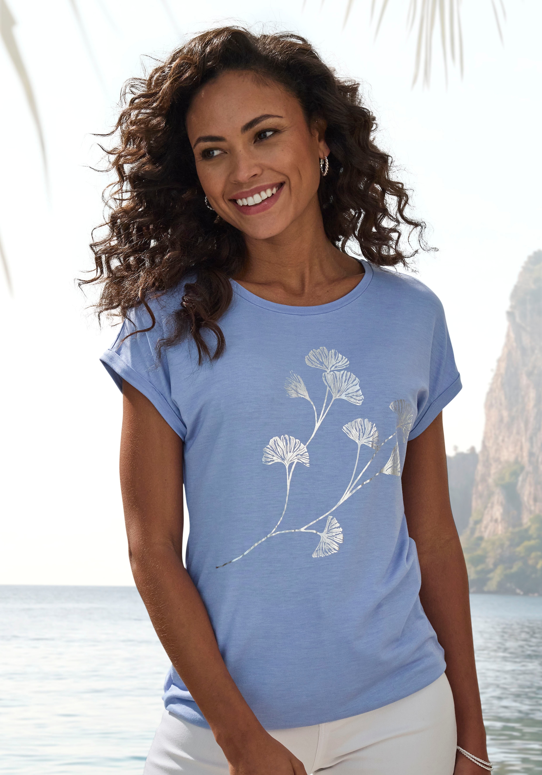 Vivance Kurzarmshirt "mit schimmerndem Blumenprint", aus elastischer Viskos günstig online kaufen