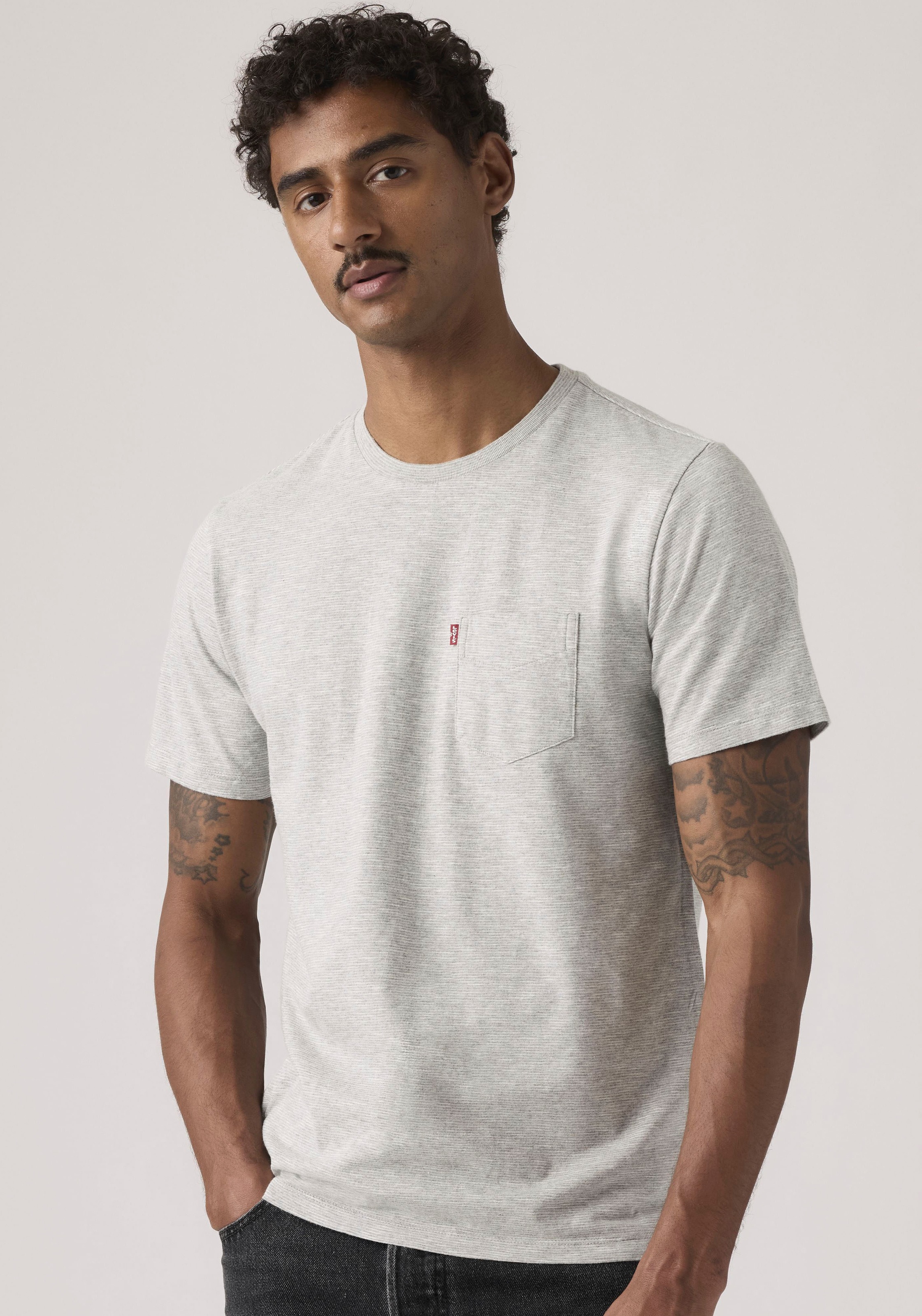 Levis T-Shirt "CLASSIC POCKET TEE" günstig online kaufen