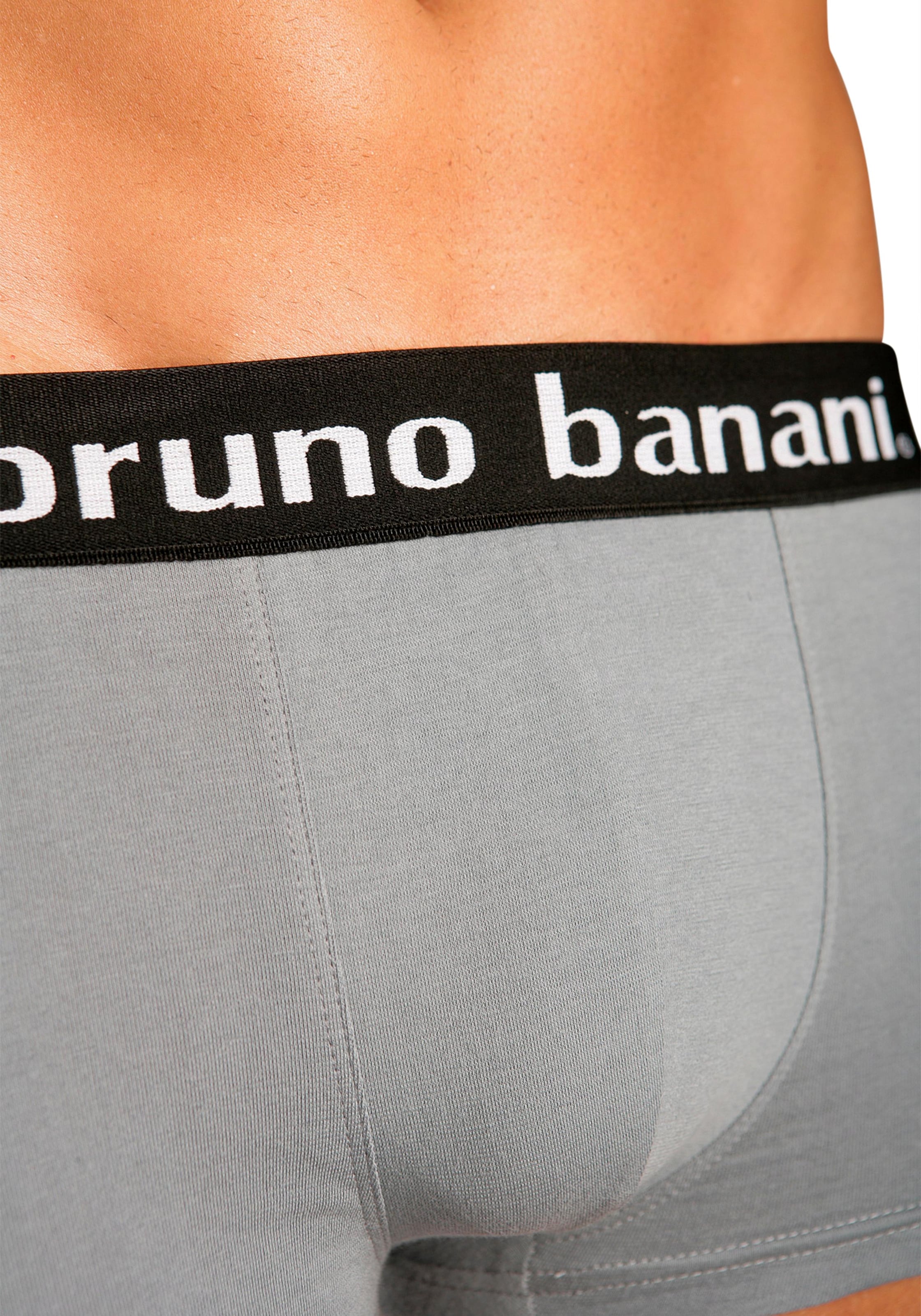 Bruno Banani Boxershorts, (Packung, 4 St.), in Hipster-Form uni oder gemustert