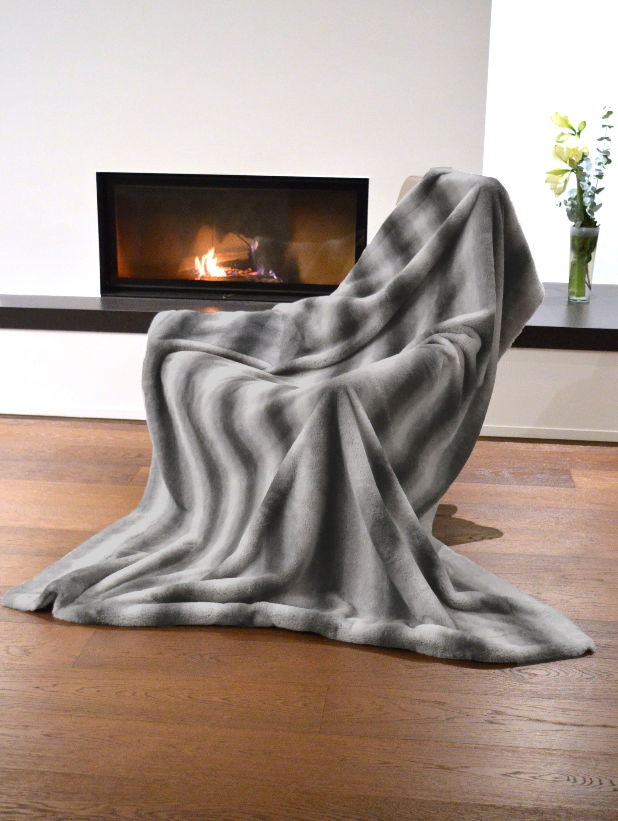 MESANA Wohndecke "Lupo" aus hochwertigem Fellimitat, Kuscheldecke - weich & günstig online kaufen