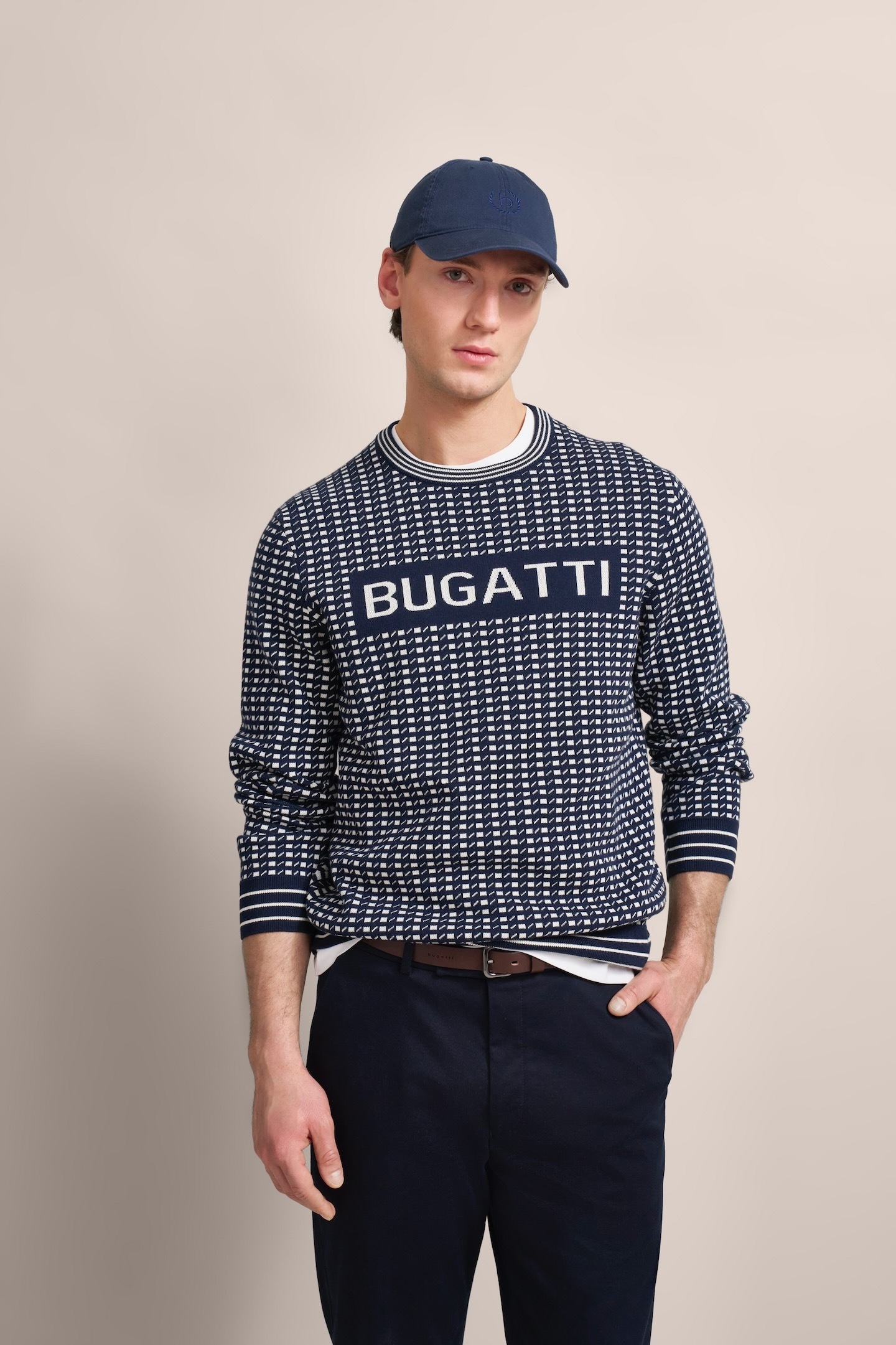 bugatti Strickpullover, mit präsentem Logo-Print