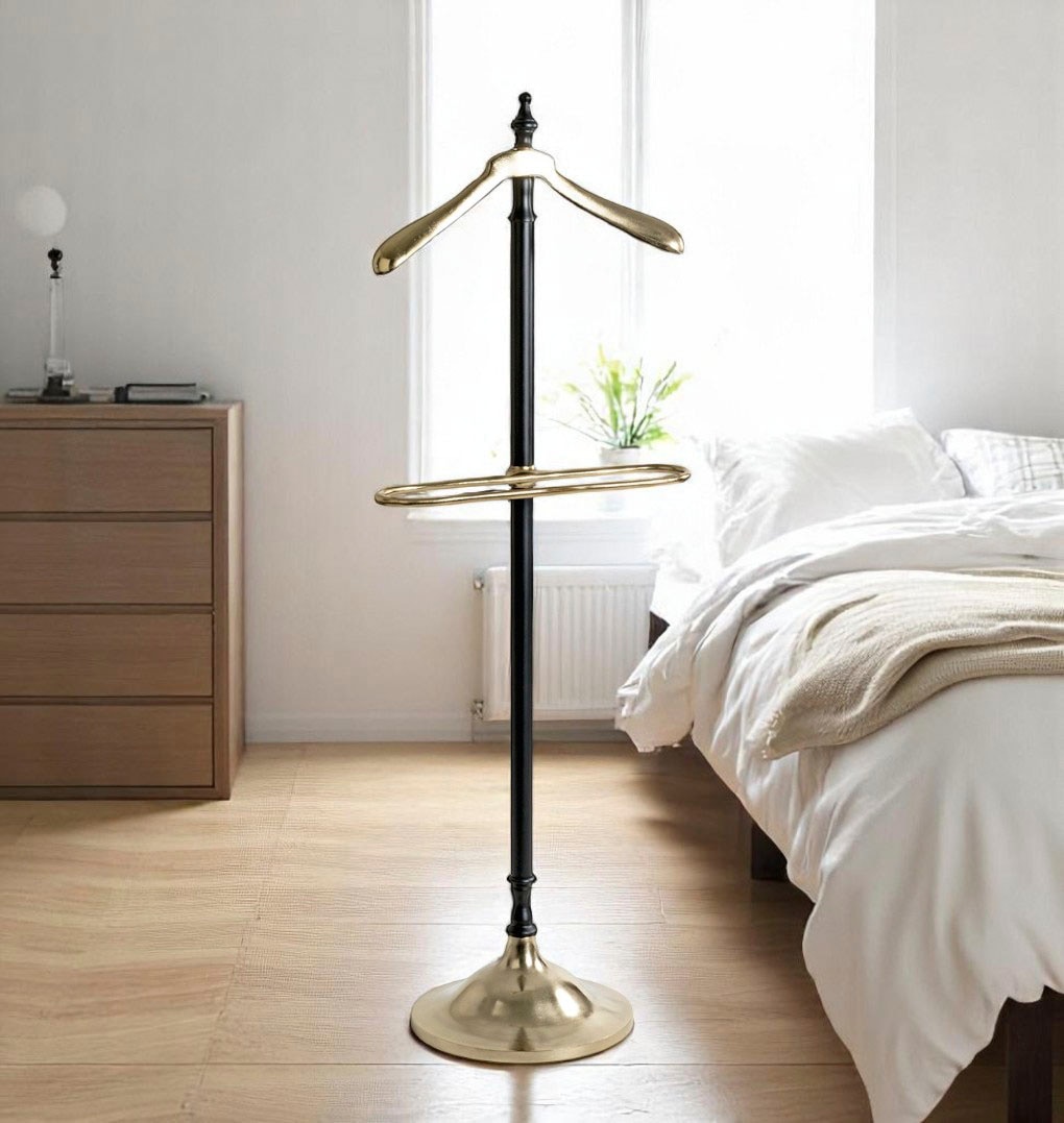 HAKU Herrendiener »Anzugständer, Dressboy, Kleiderboy, Kleiderbutler, Stiller Diener« freiform - aus Metall gold, schwarz -B/T/H 45/32/130 cm