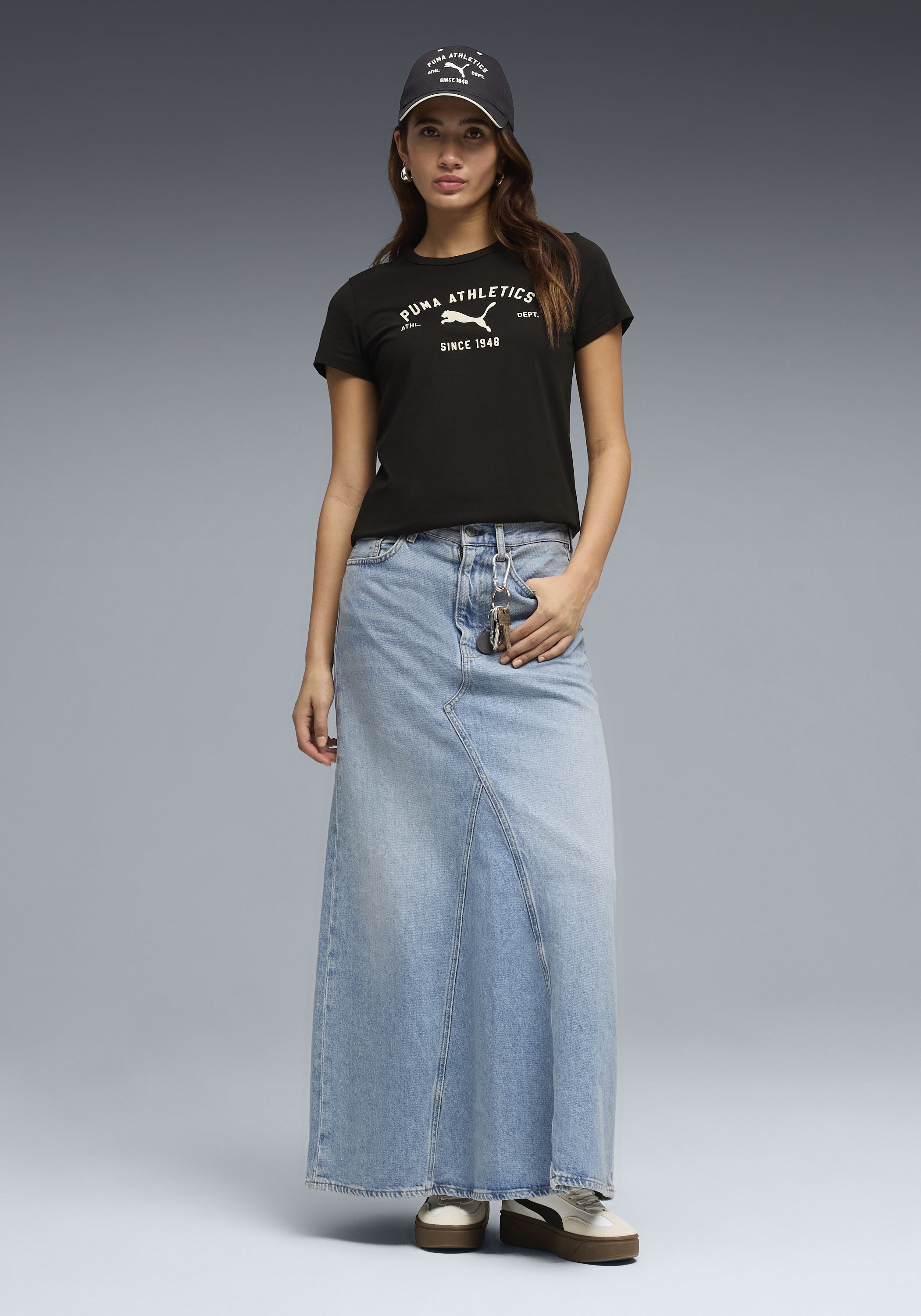 PUMA T-Shirt »CLASS GRAPHIC TEE« Regular Fit, Rundhalsausschnitt, Kurzarm-Design, mit Logodruck