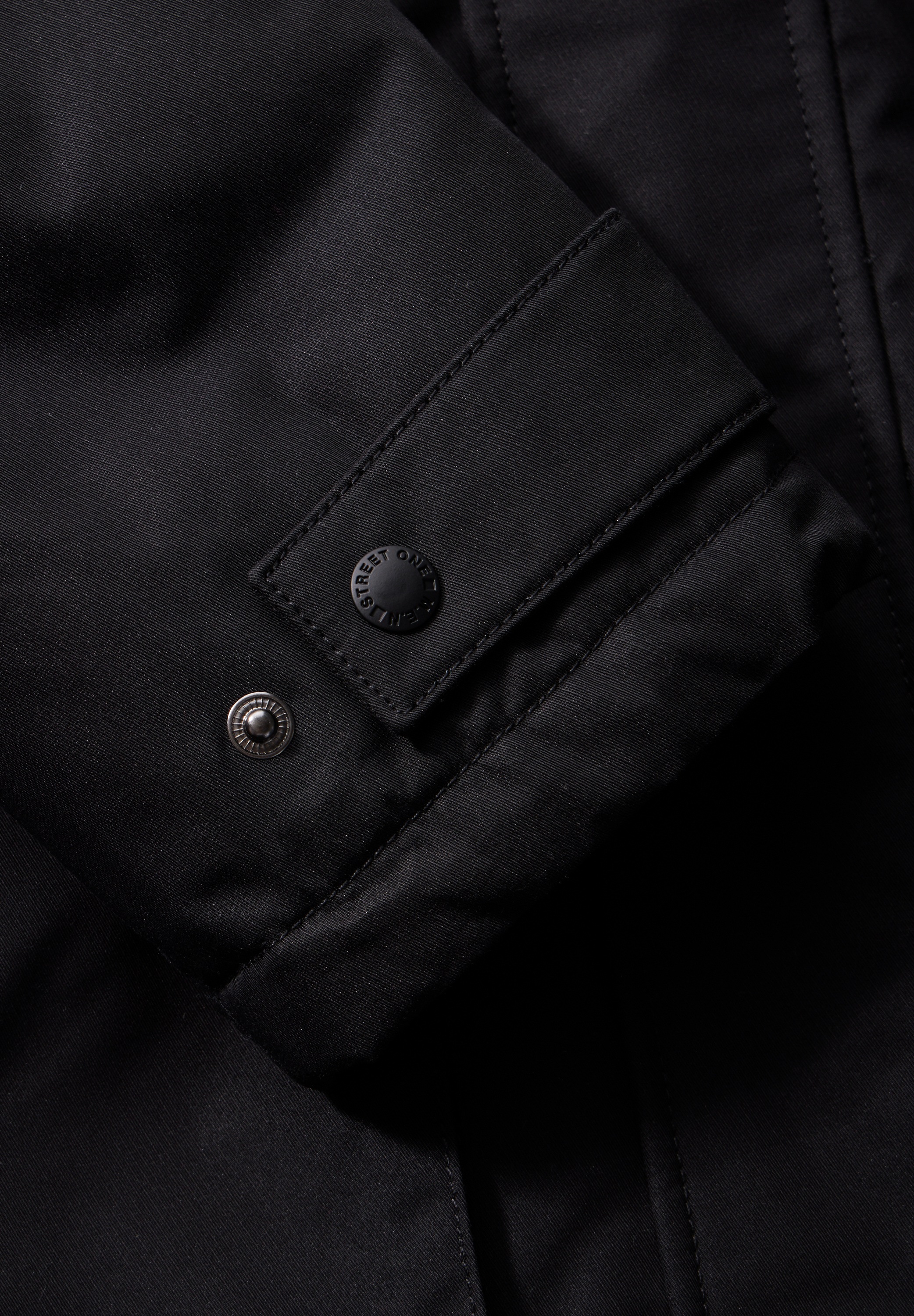 STREET ONE MEN Outdoorjacke, mit Kapuze, aus softem Materialmix