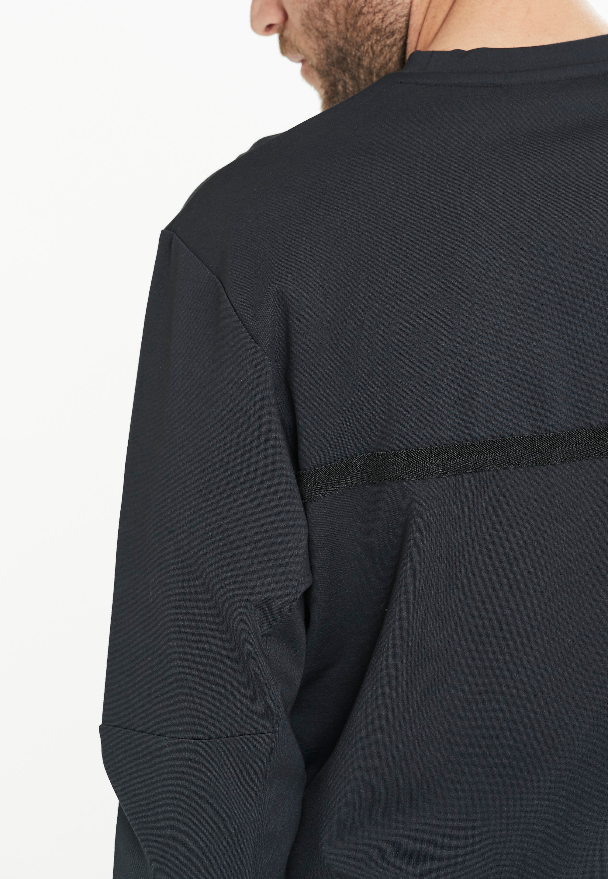 Virtus Sweatshirt »Leislon M Crew Neck«, mit praktischer Ärmeltasche