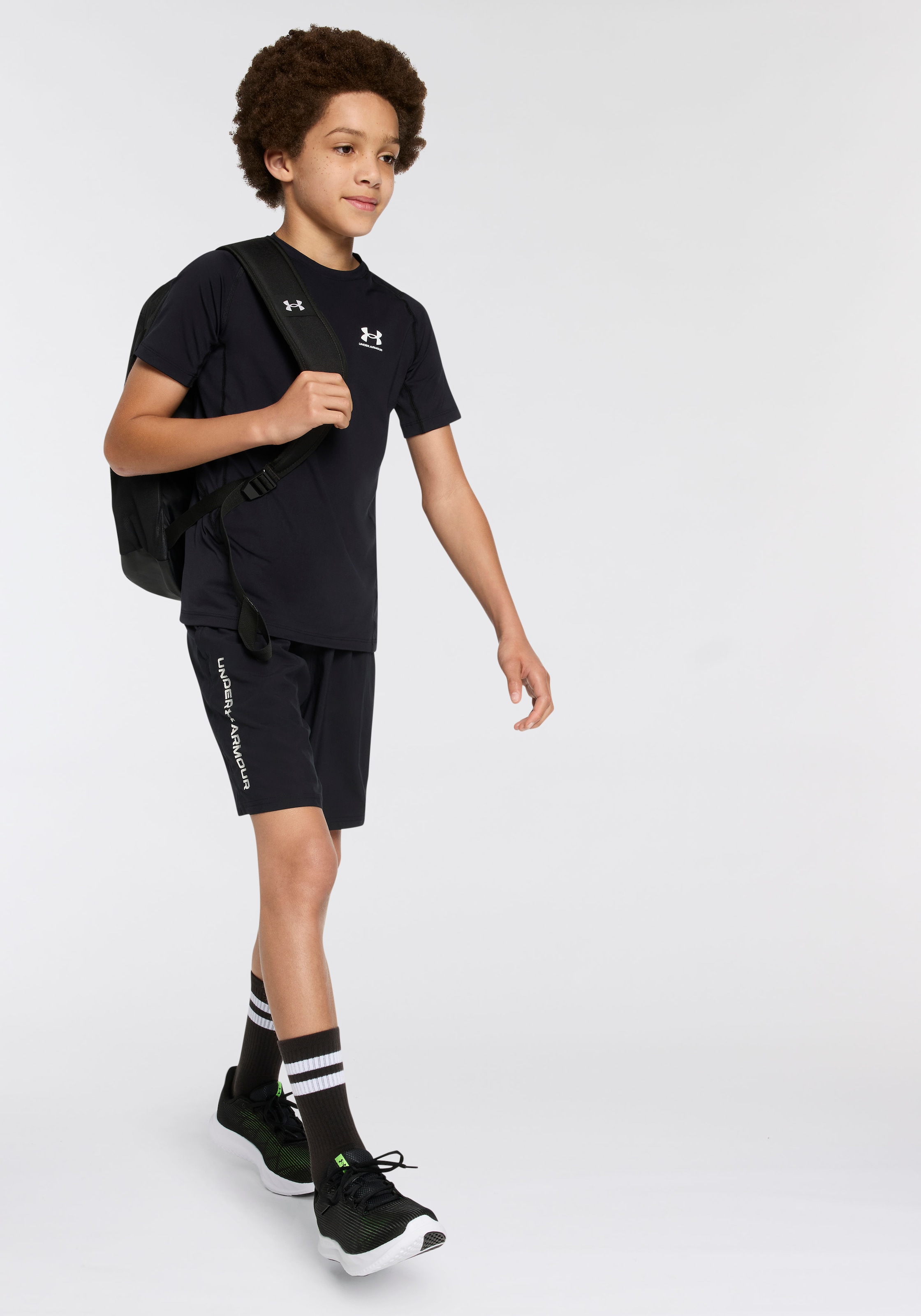Under Armour® Trainingsshirt »UA HG ARMOUR LS«, (1 tlg.)