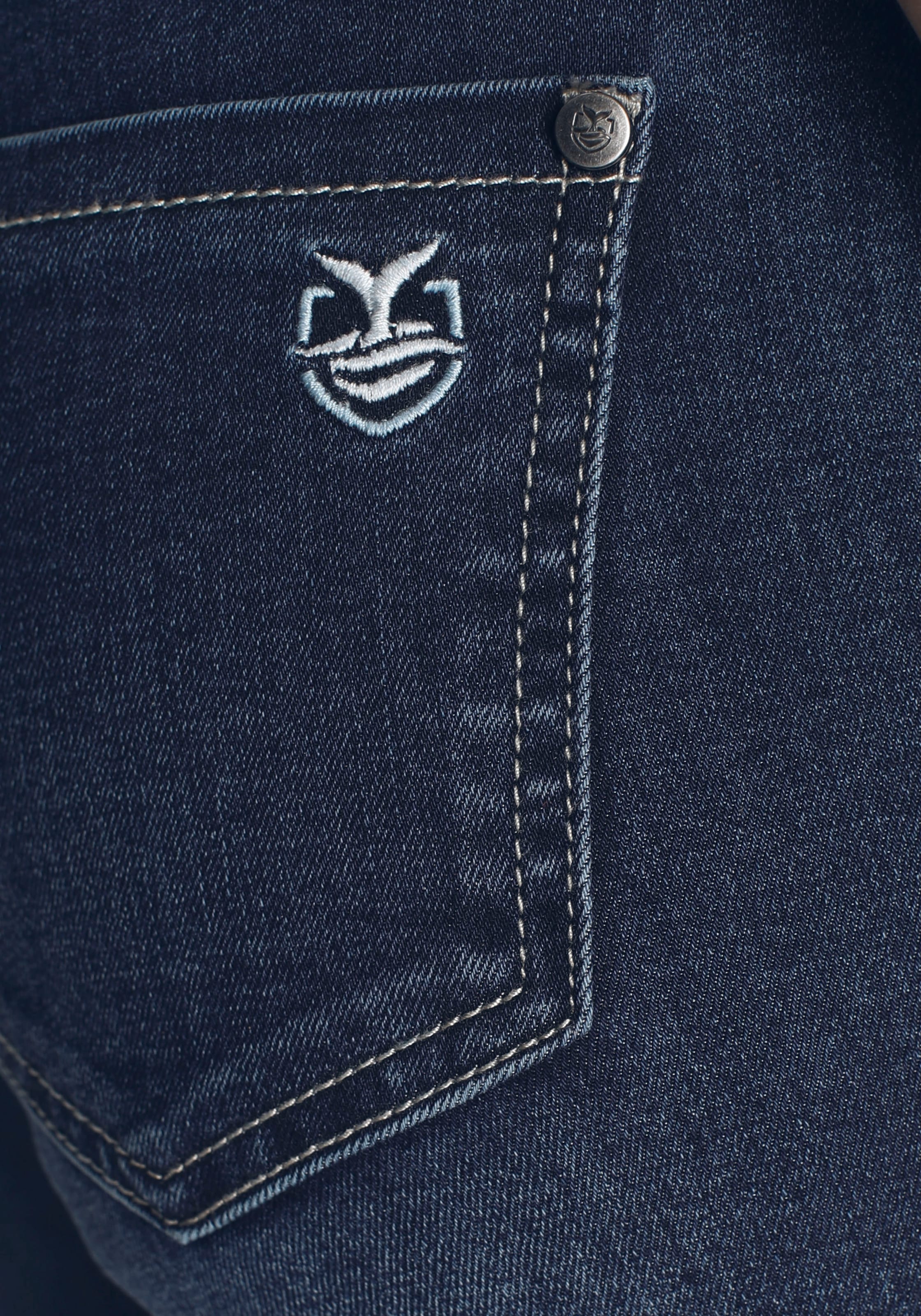 DELMAO Slim-fit-Jeans, 2 (Set, ---NEUE Gürtel), für MARKE! | Flechtgürtel modischem mit kaufen tlg., BAUR mit