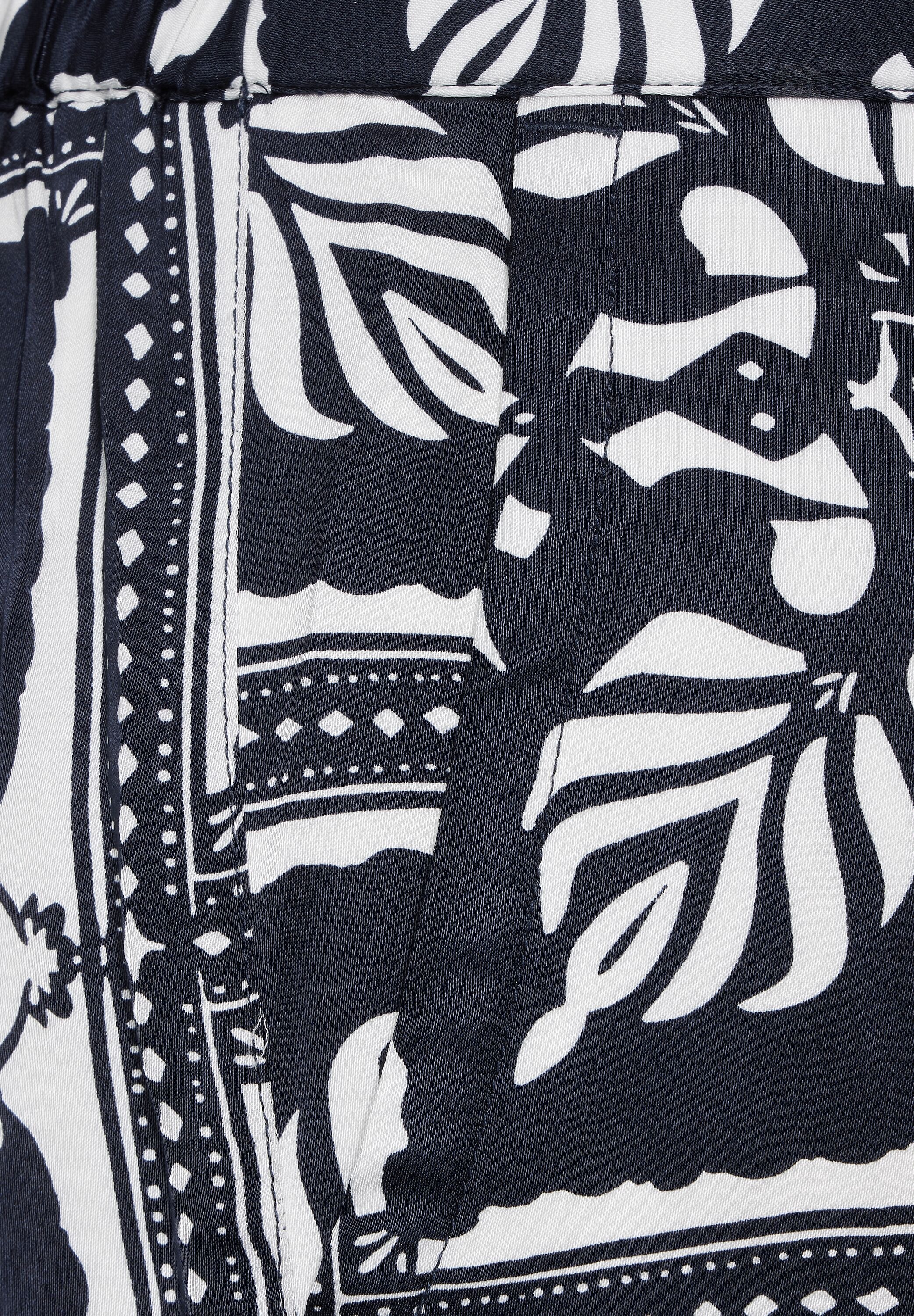 STREET ONE Shorts, Middle Waist
