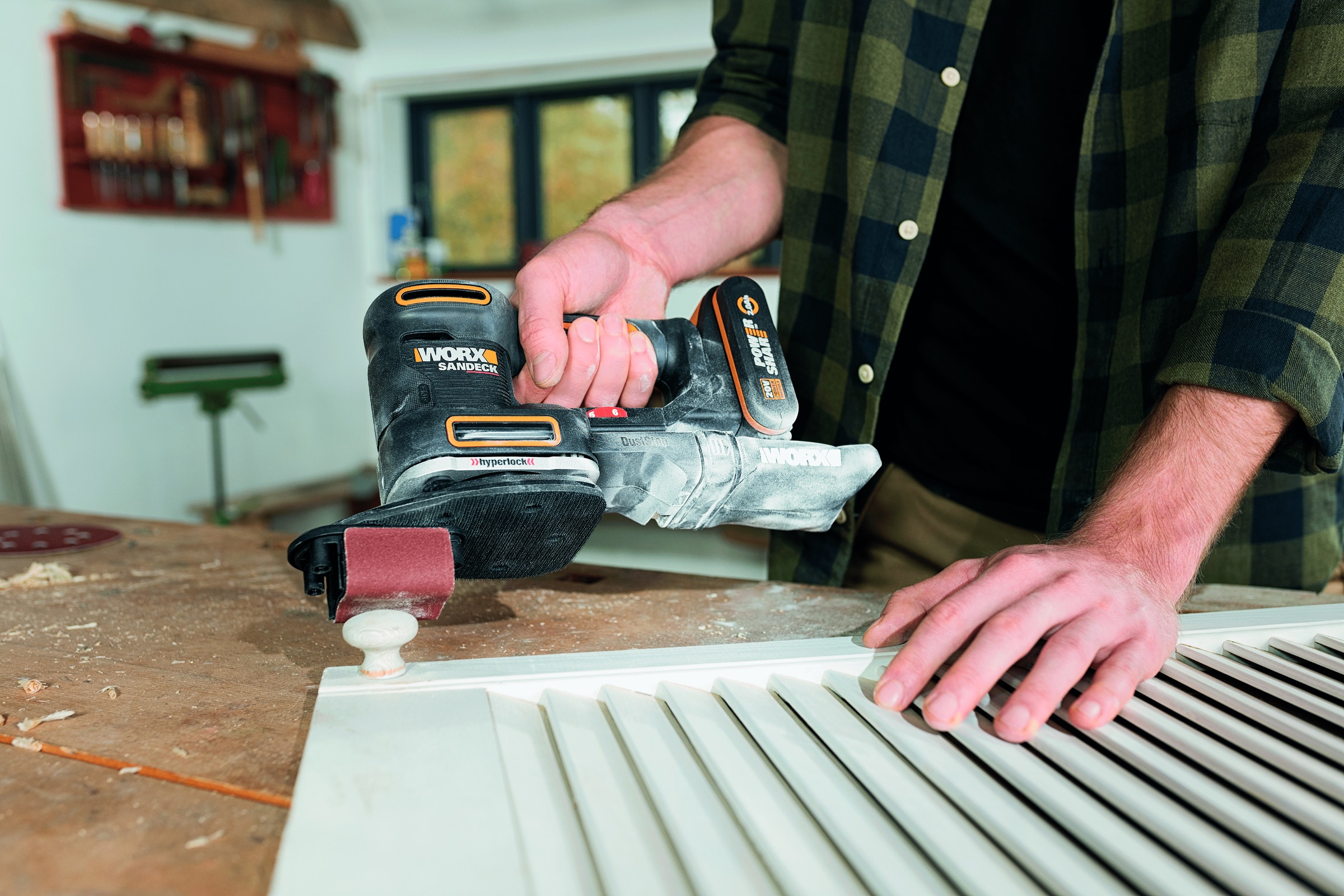 Worx Akku-Multischleifer »WX820«, 5-in-1 Funktionen, DustStop-Mikrofilter, inkl. Akku & Ladegerät