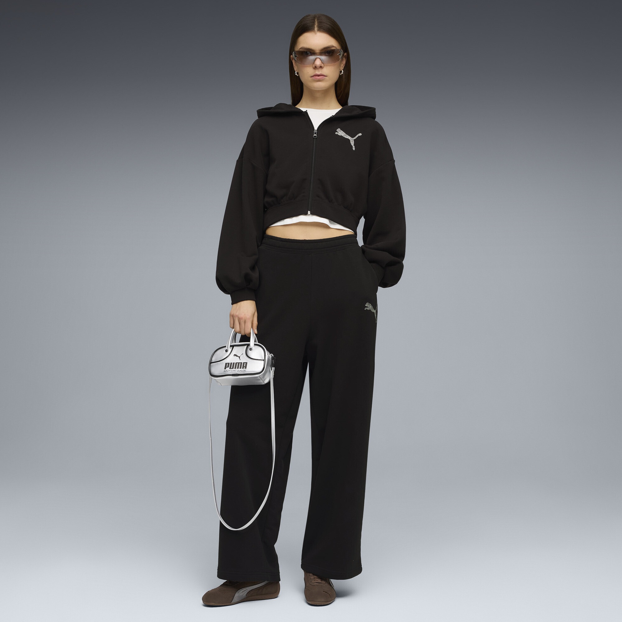 PUMA Hoodie »Essentials Graphics Bedazzled Kapuzenjacke Damen«
