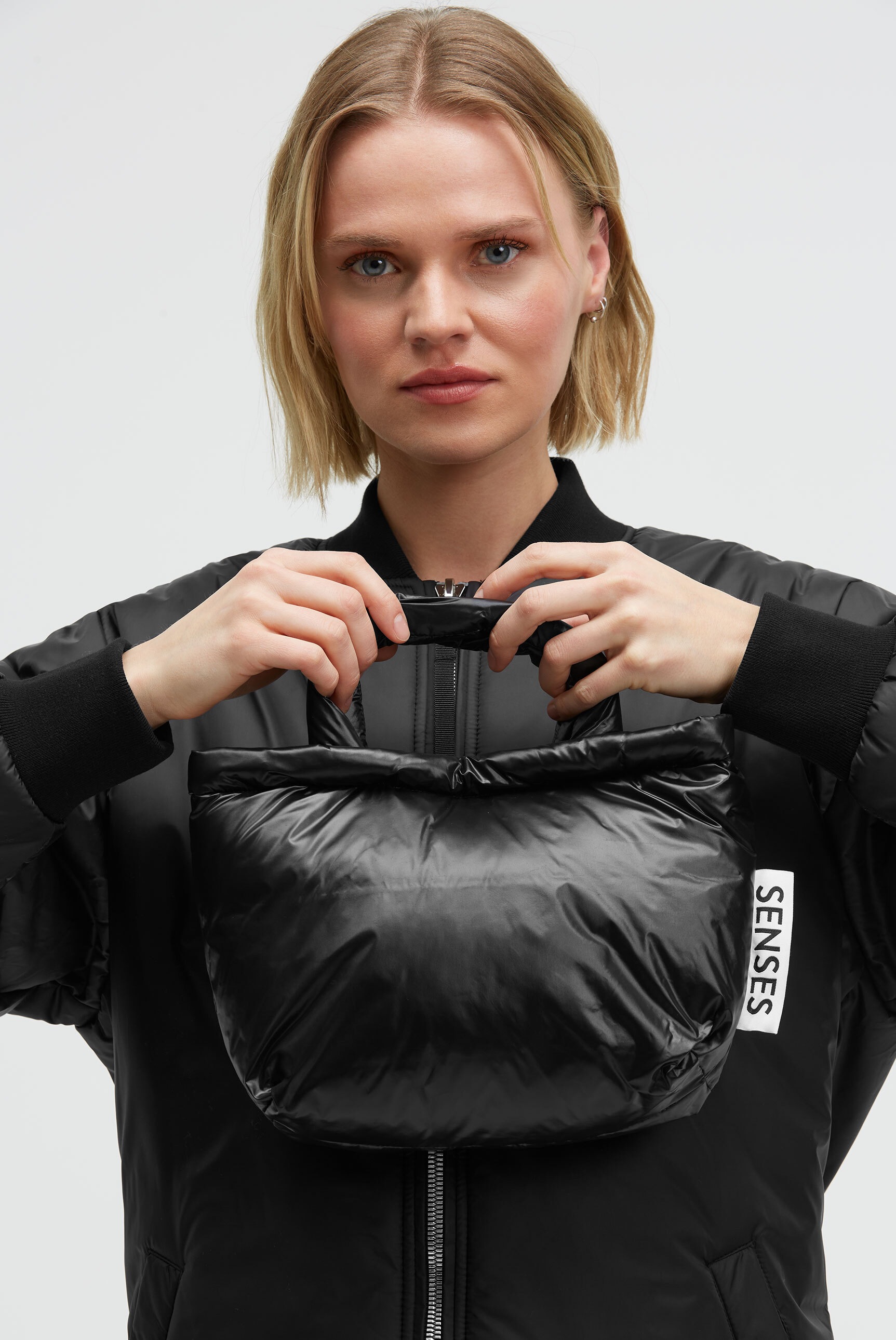 SENSES.THE LABEL Schultertasche mit Innenfach