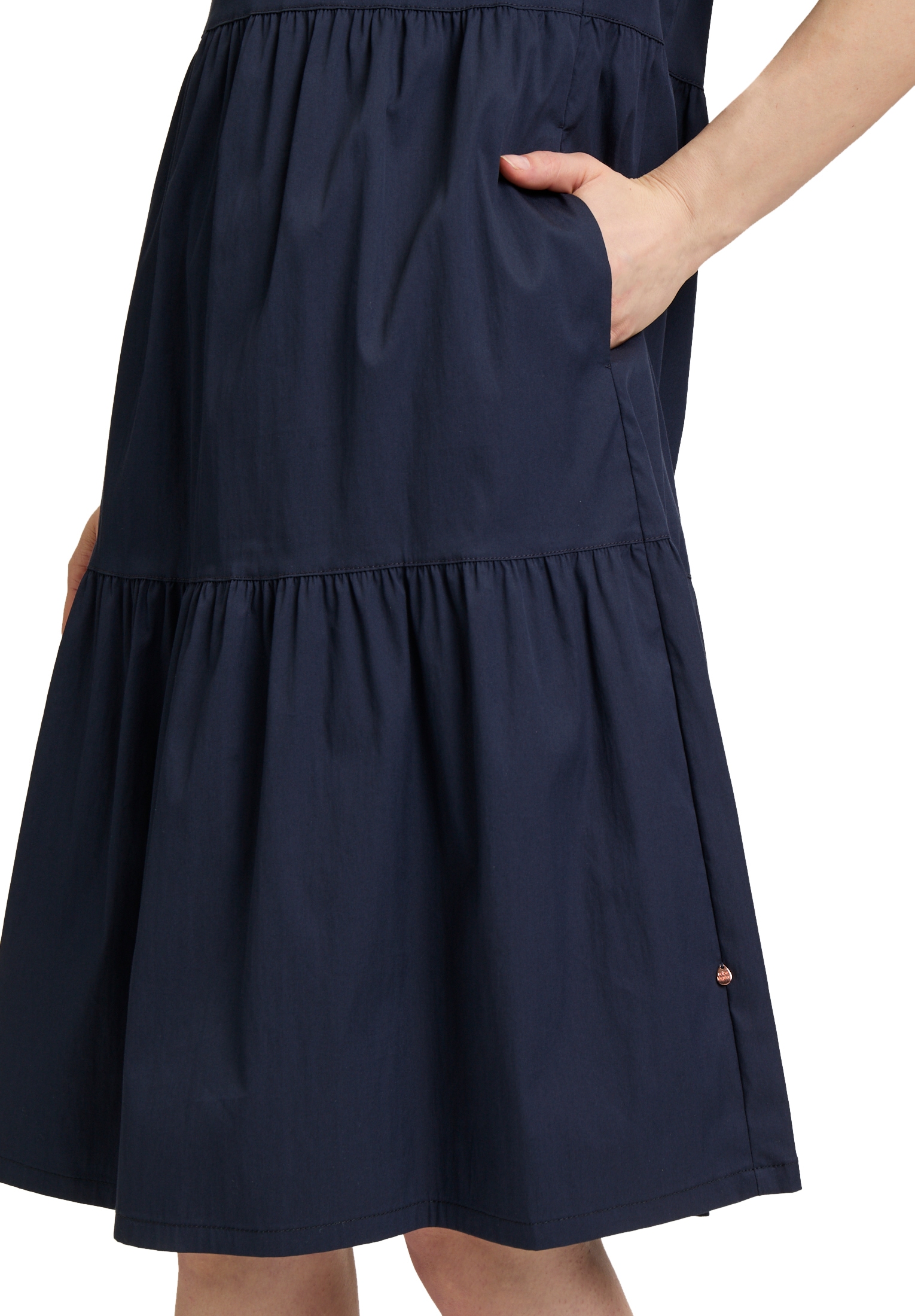 Vera Mont Sommerkleid »Vera Mont Sommerkleid mit Stufen«, Form