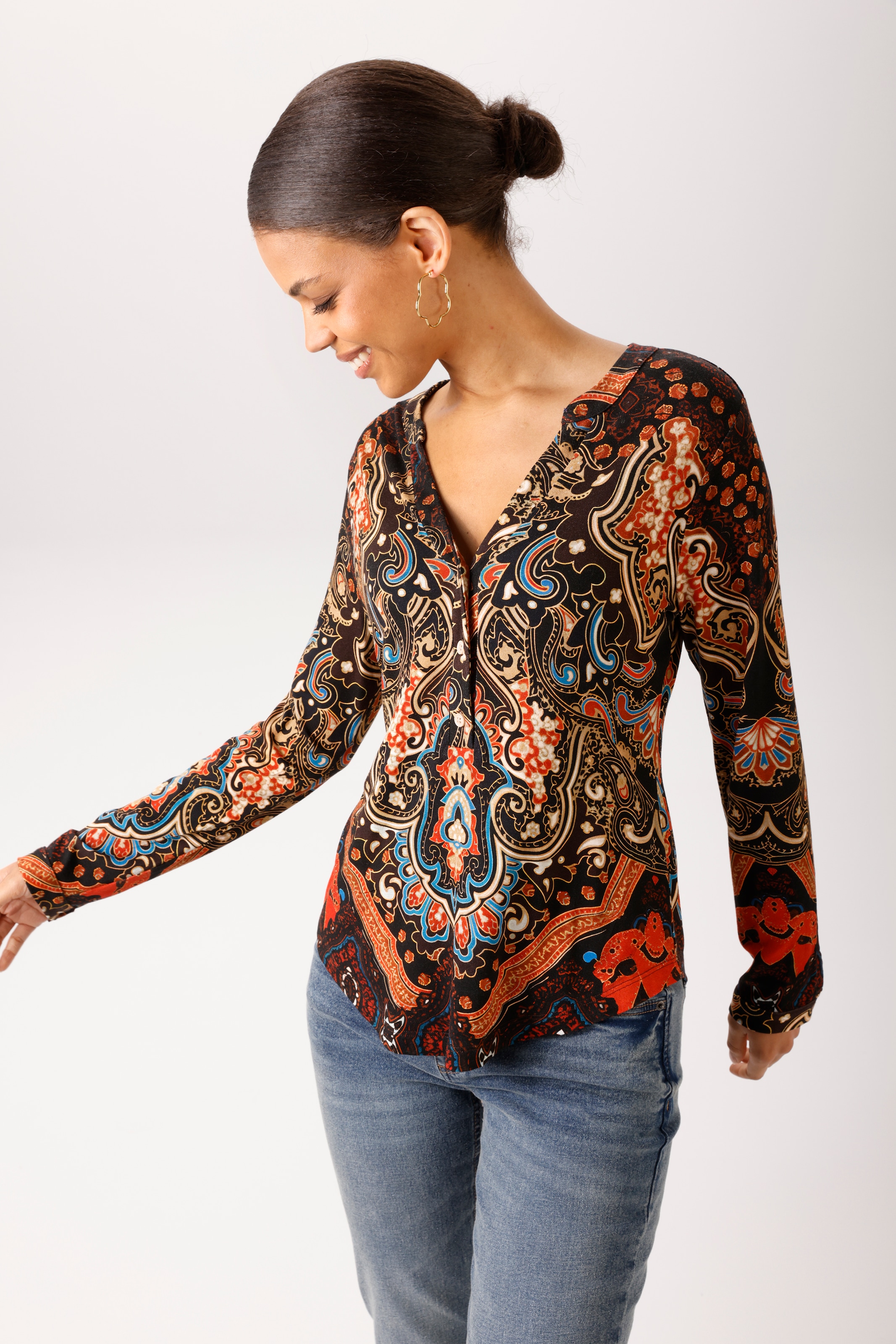 Aniston CASUAL Schlupfbluse mit farbenfrohen, fantasievollem Ornament-Druck - NEUE KOLLEKTION