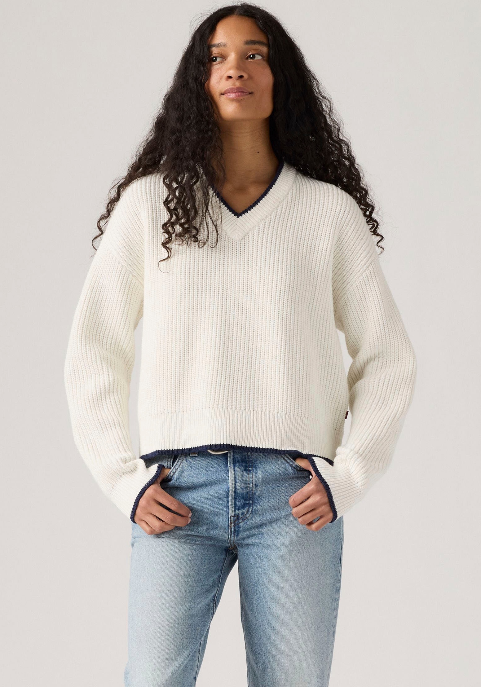 Levis Strickpullover "REESE VNECK SWEAT", mit V-Ausschnitt günstig online kaufen
