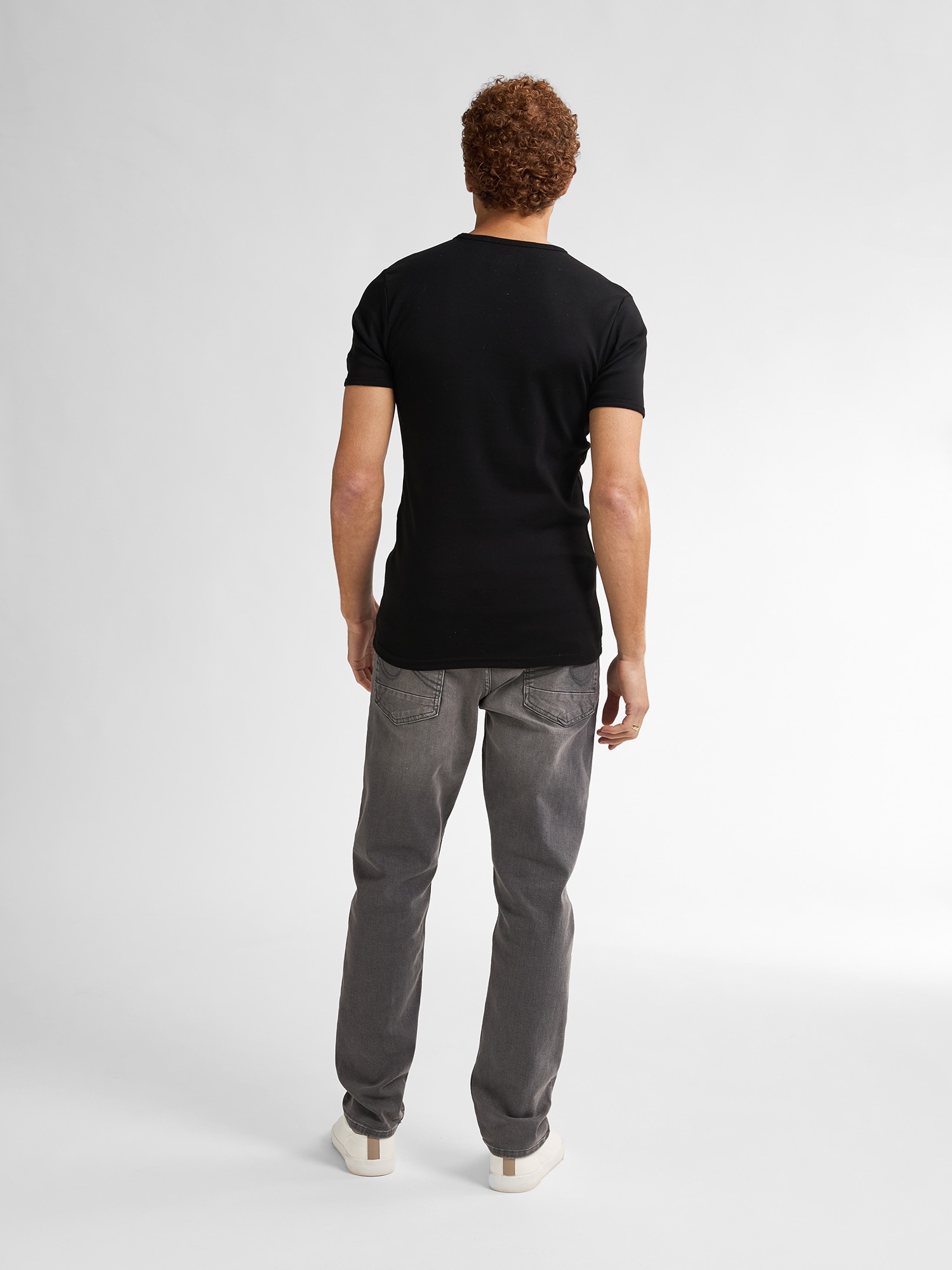 Petrol Industries T-Shirt mit V-Ausschnitt