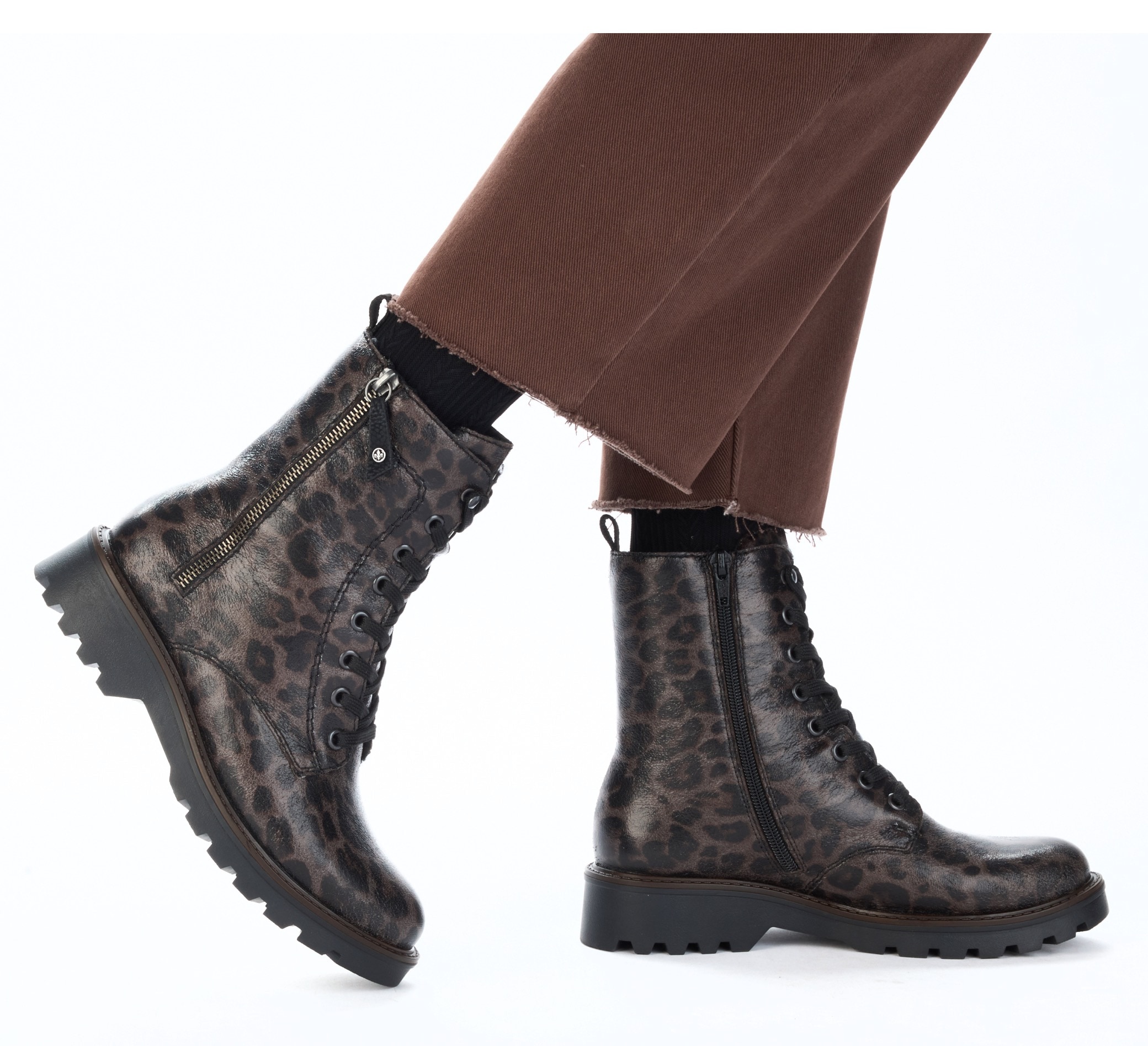 Rieker Winterstiefelette  Winterboots, Schnürstiefelette, Blockabsatz, in aktueller Leo-Optik