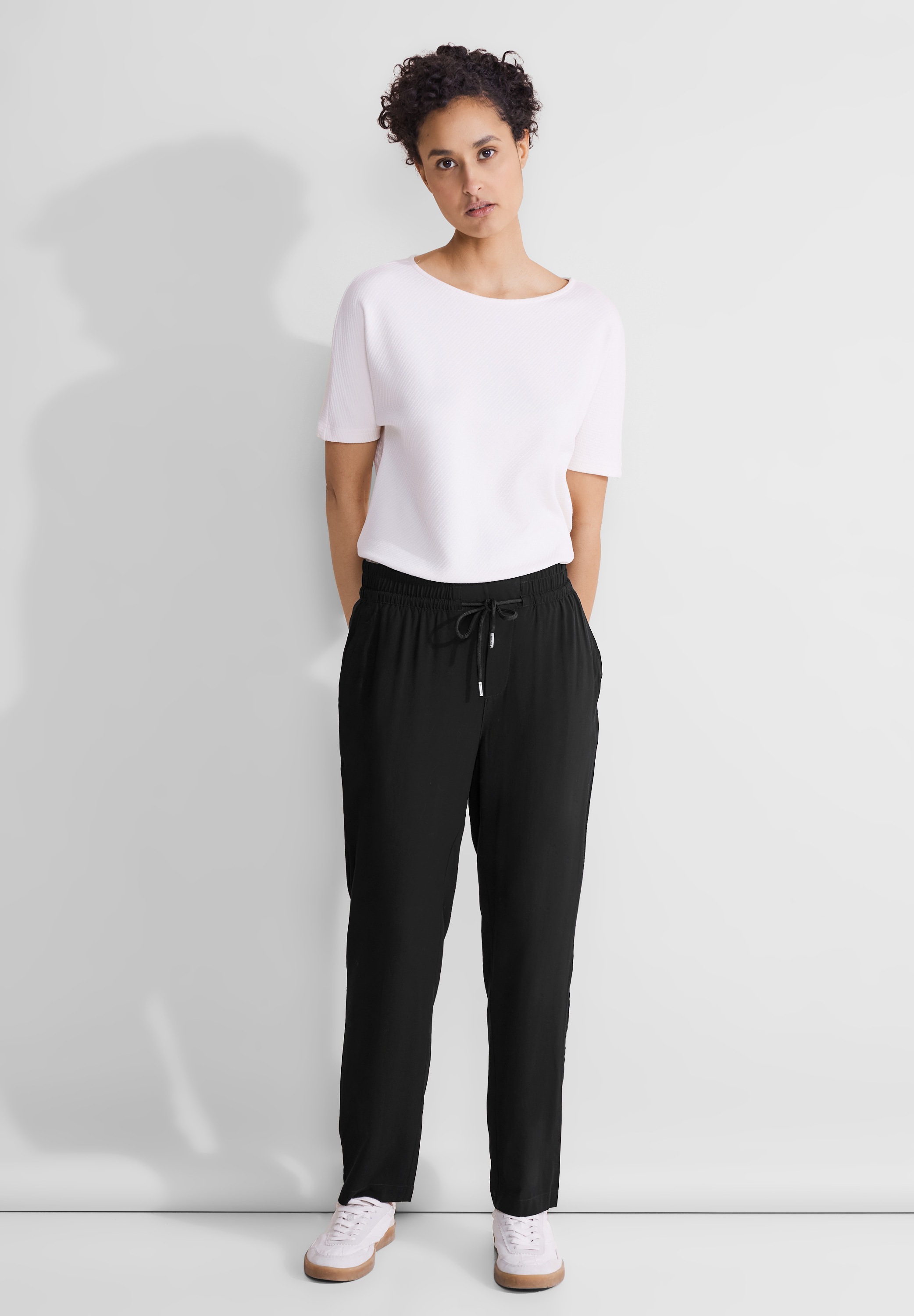 STREET ONE Röhrenhose, Middle Waist