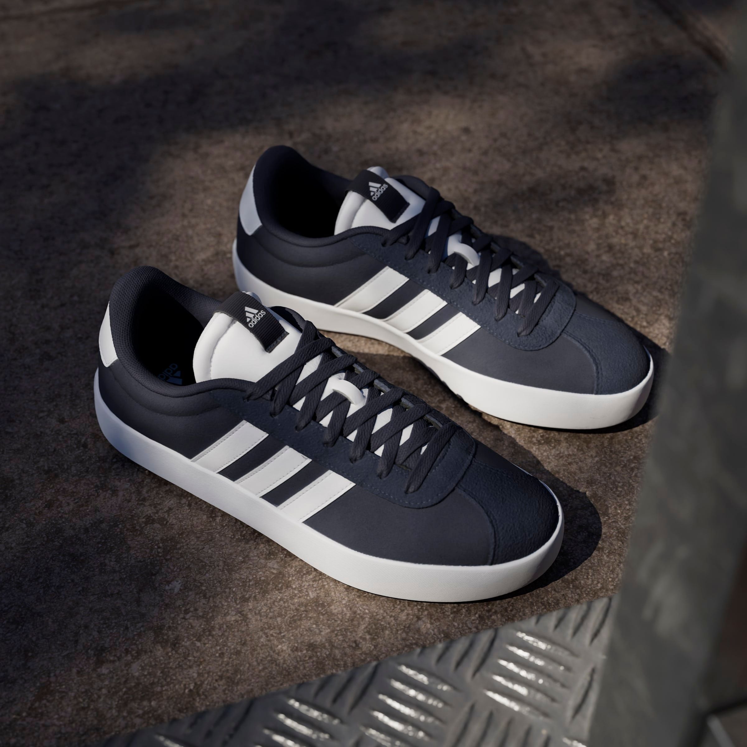 adidas Sportswear Sneaker »VL COURT 3.0«, inspiriert vom Design des adidas samba
