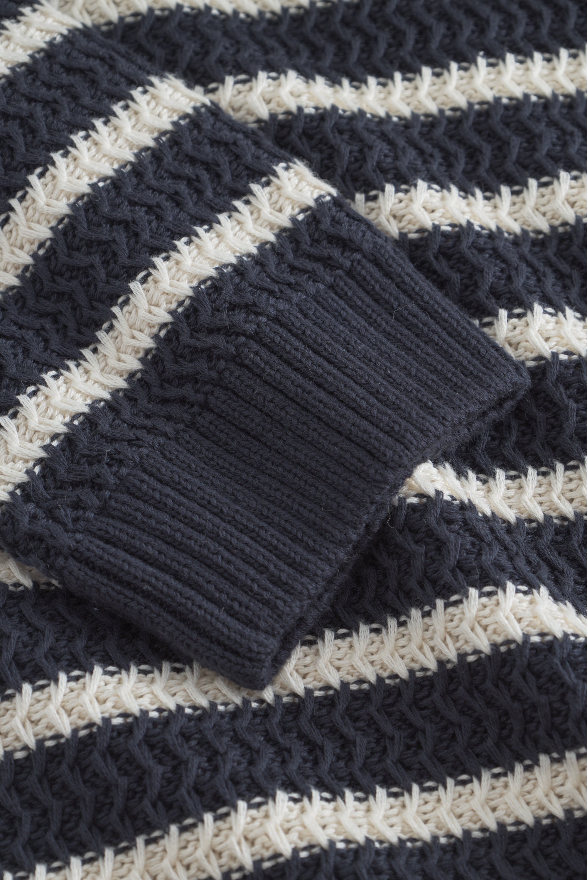 Thumbnail - Joop Jeans Rundhalspullover "Gerono" mit Streifen