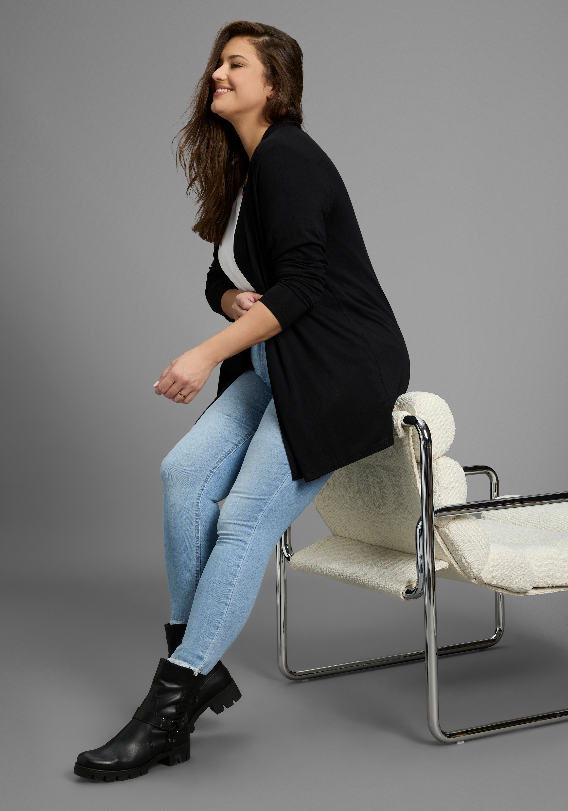 Laura Scott CURVE Strickjacke, aus angenehmem Jerseymaterial - GROSSE GRÖSSE