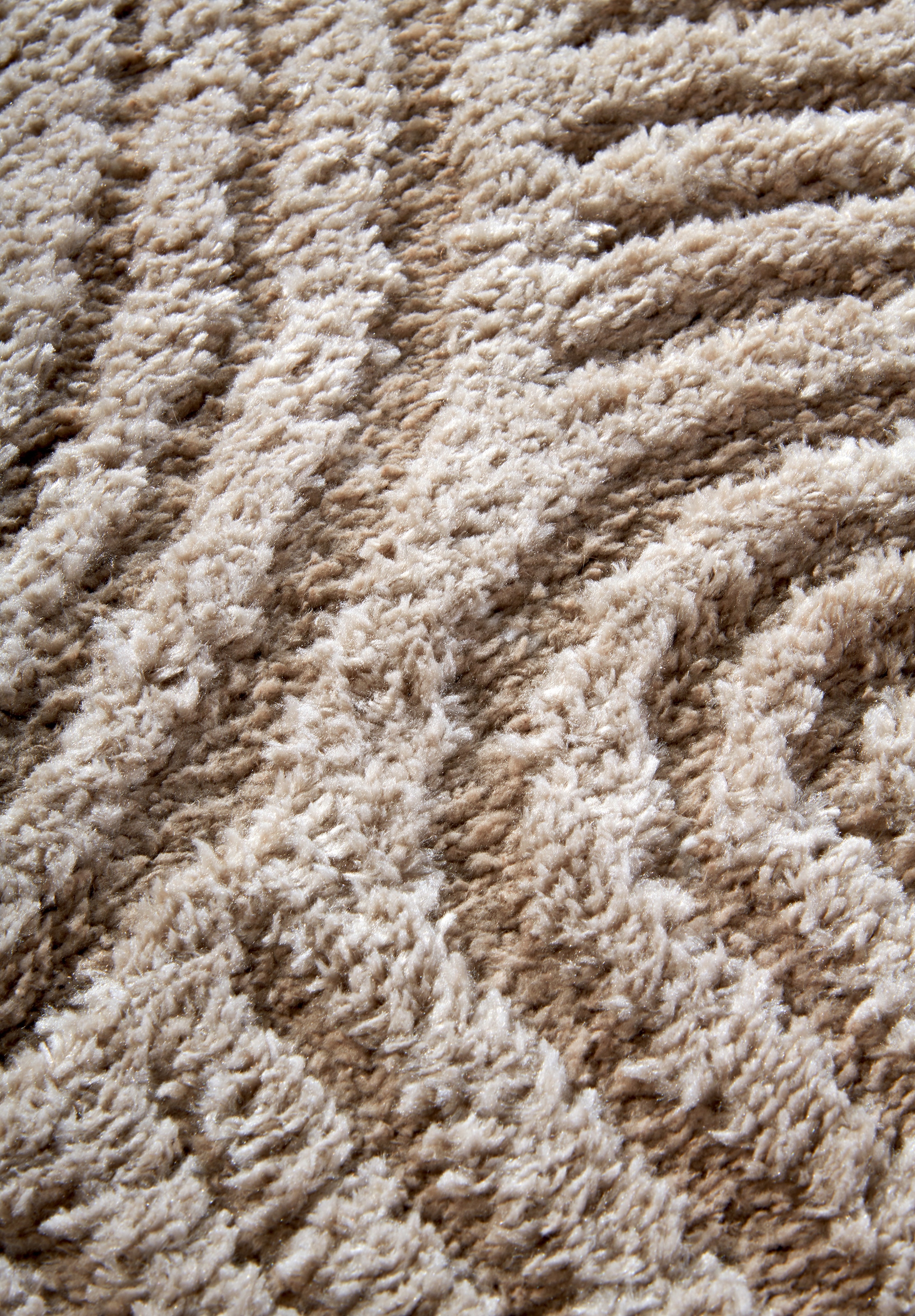 ELLE DECORATION Designteppich »Chappe«, rechteckig, 18 mm Höhe, Shaggy, Läufer, flauschig, weich, Langflor, modern, Hoch Tief Effekt