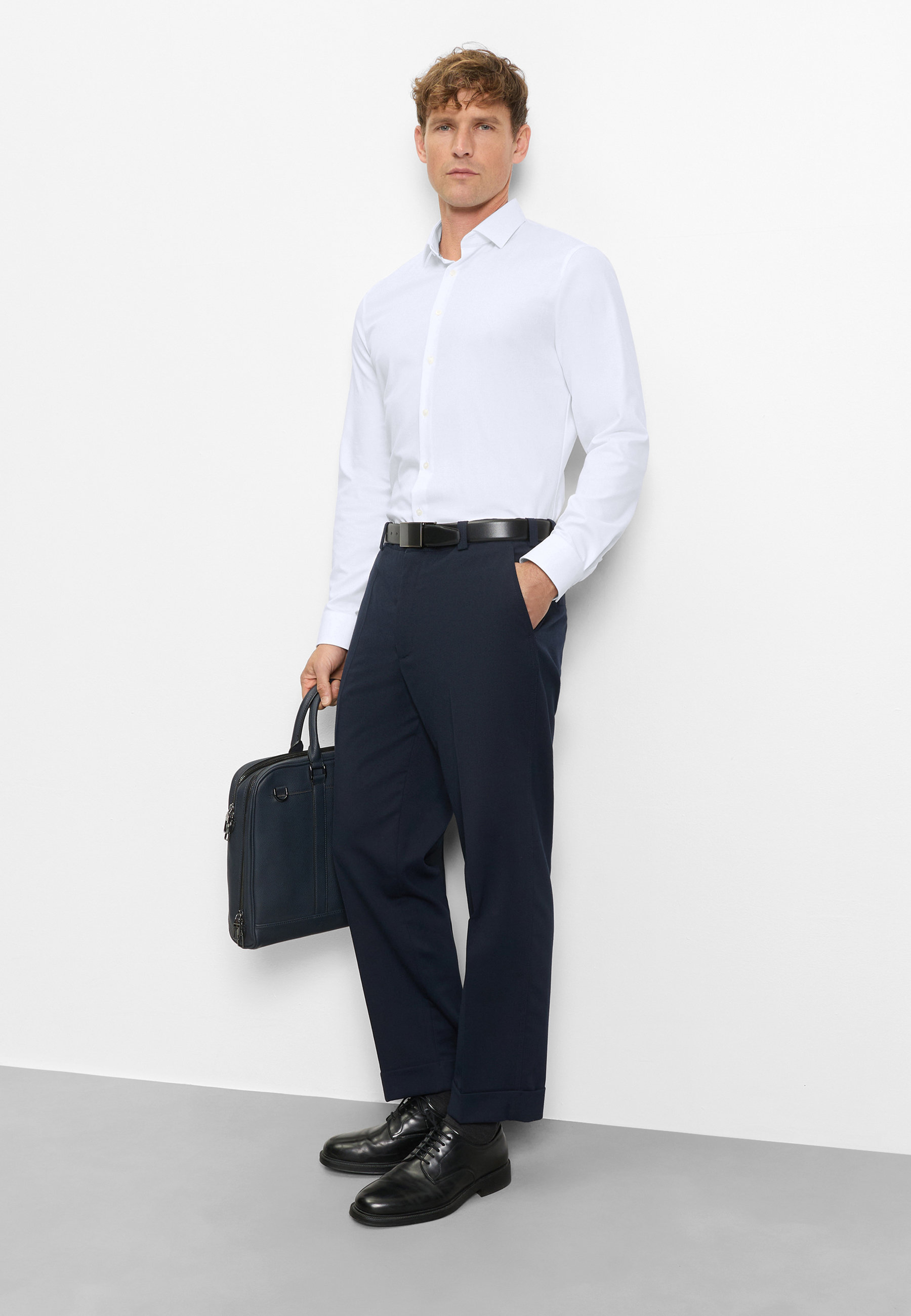 Thumbnail - OLYMP Businesshemd "OLYMP No. Six 24/Seven, super slim, Modern Kent mit extra langem Arm"