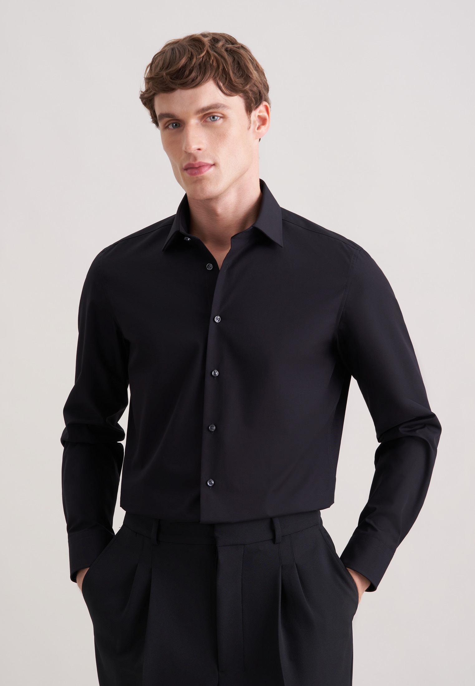 Businesshemd SEIDENSTICKER "Schwarze Rose", Herren, Gr. L (41-42), normale Ärmellängen, schwarz, 100% Baumwolle, unifarben, slim fit, 2-Knopf-Manschette, Hemden, Slim 1/1 Kentkragen Uni