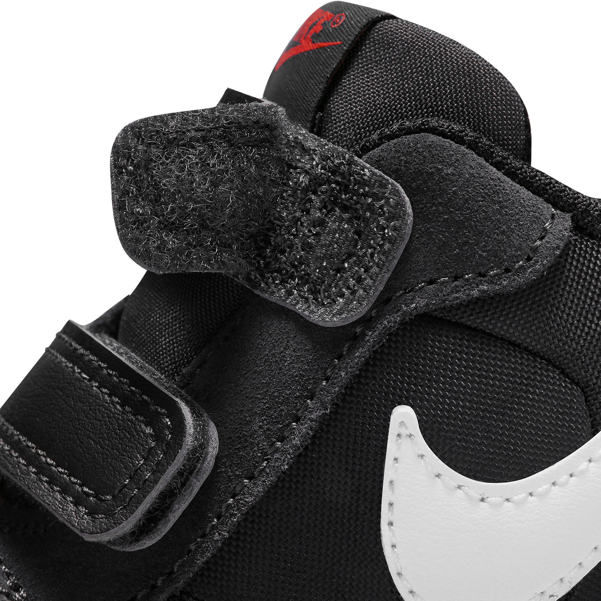 Nike Sportswear Sneaker »MD VALIANT (TD)«, mit Klettverschluss