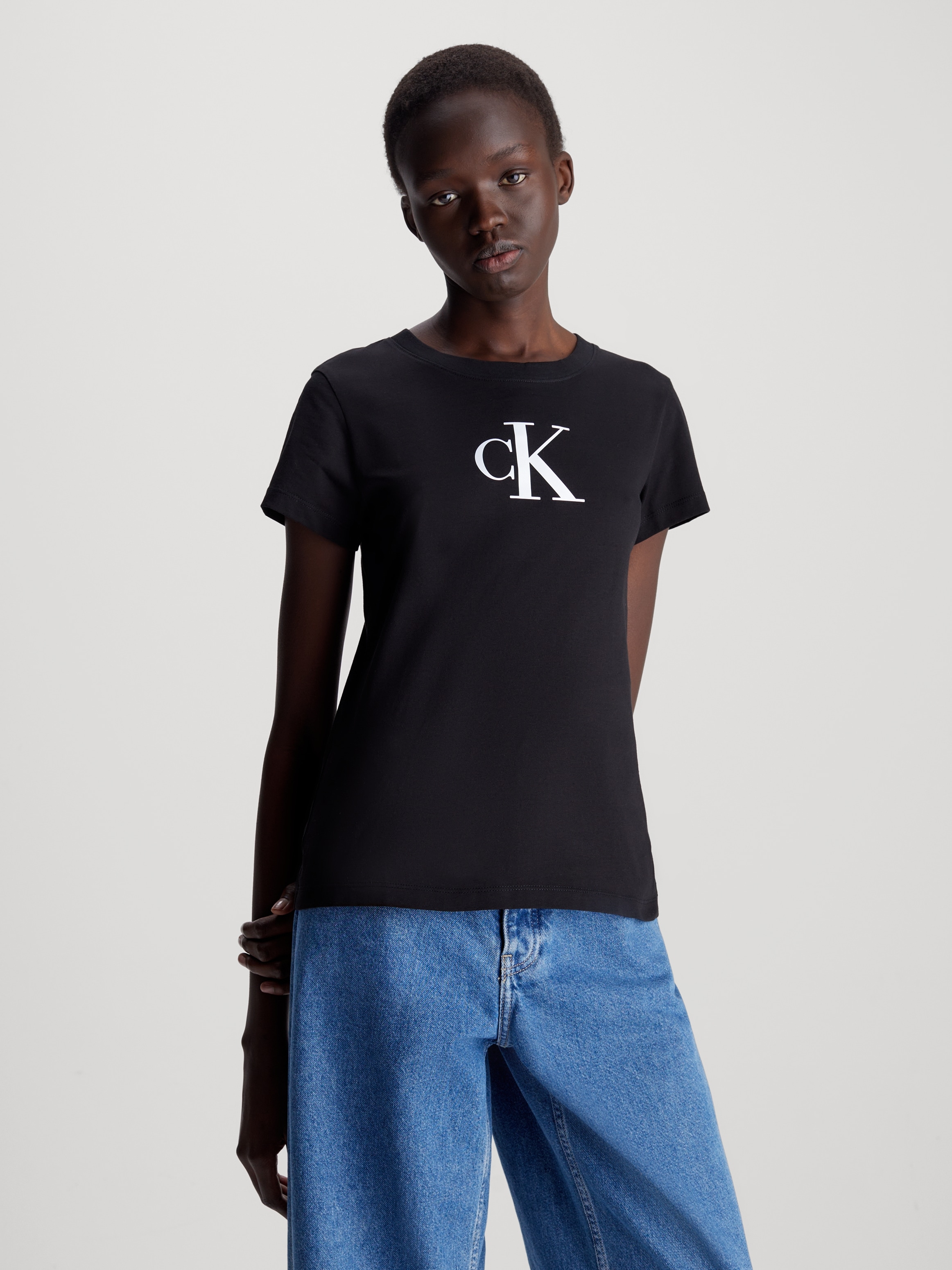 mit Klein BAUR | bestellen Jeans Logomarkenlabel T-Shirt, Calvin