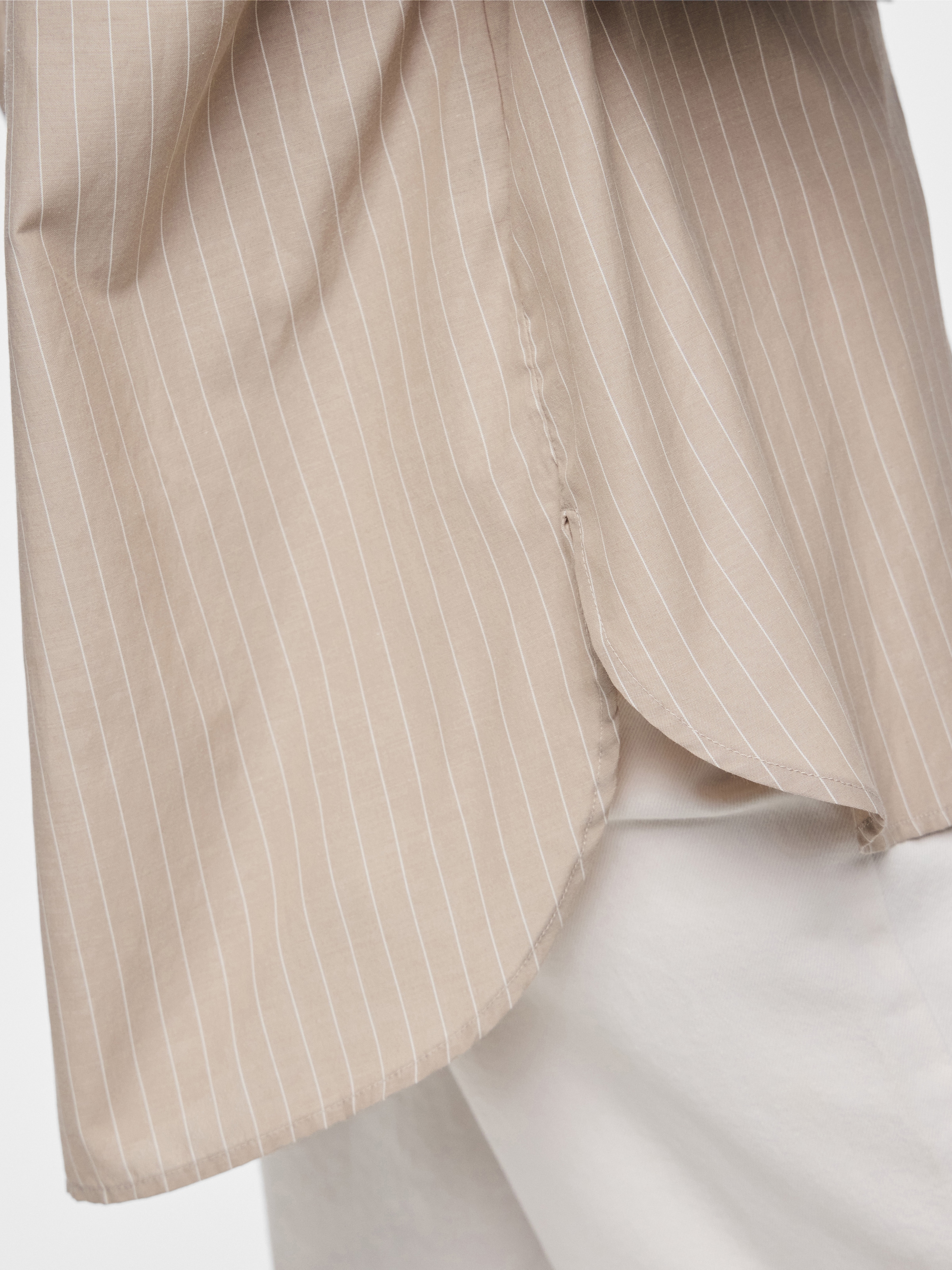 pieces Hemdbluse »PCMELIA LS LOOSE SHIRT WVN NOOS BC« mit abgerundetem Saum