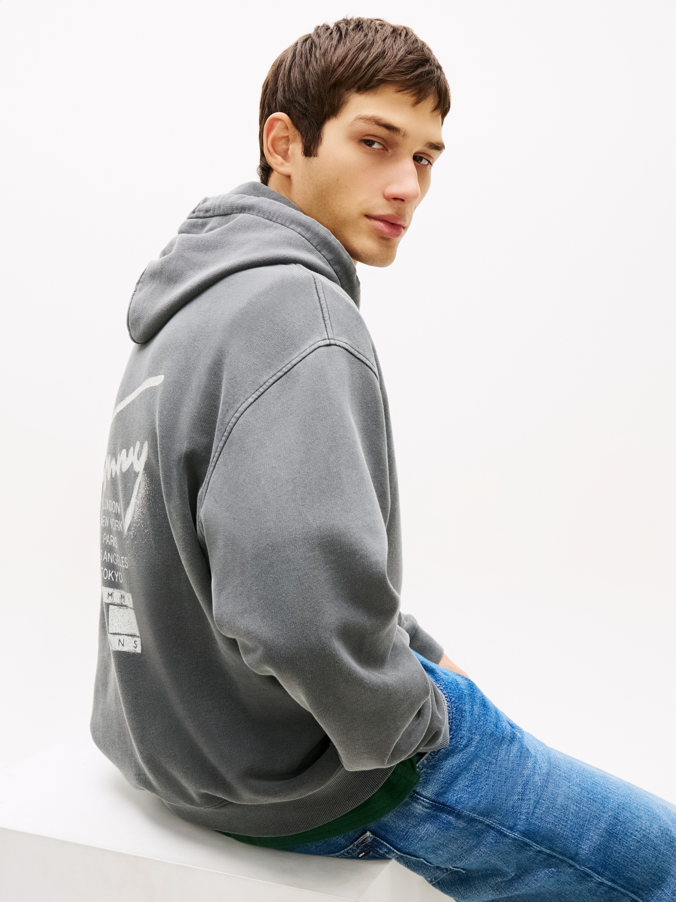 Tommy Jeans Kapuzensweatshirt "TJM RELAXED NEON SIGN", Relaxed fit mit Kapu günstig online kaufen