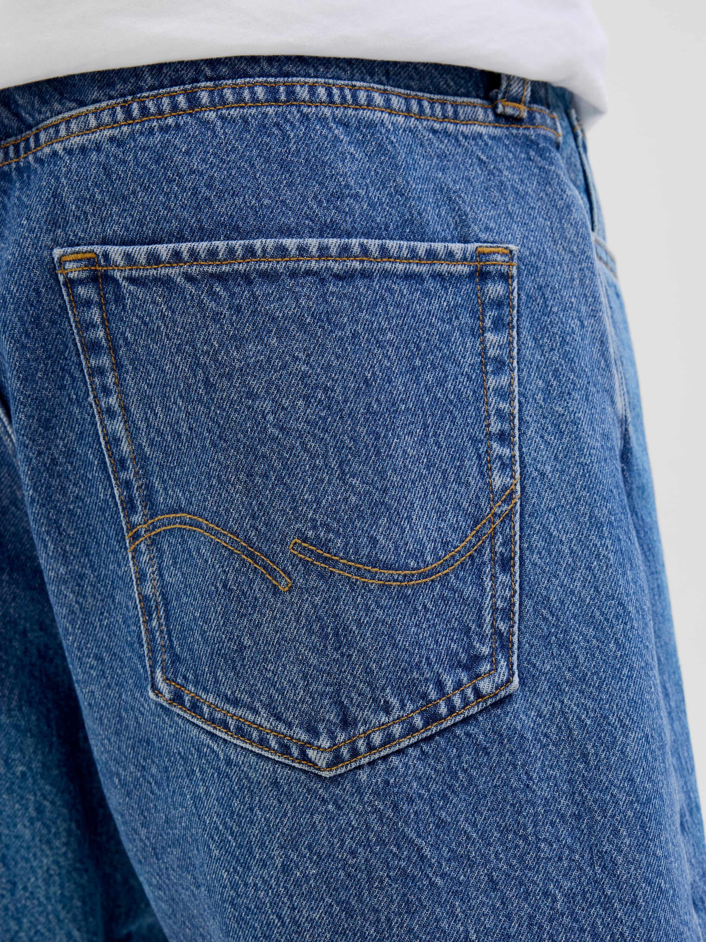 Jack & Jones Relaxshorts »JJIALEX JJORIGINAL SHORTS SBD 300 SN«, im Five-Pocket Style