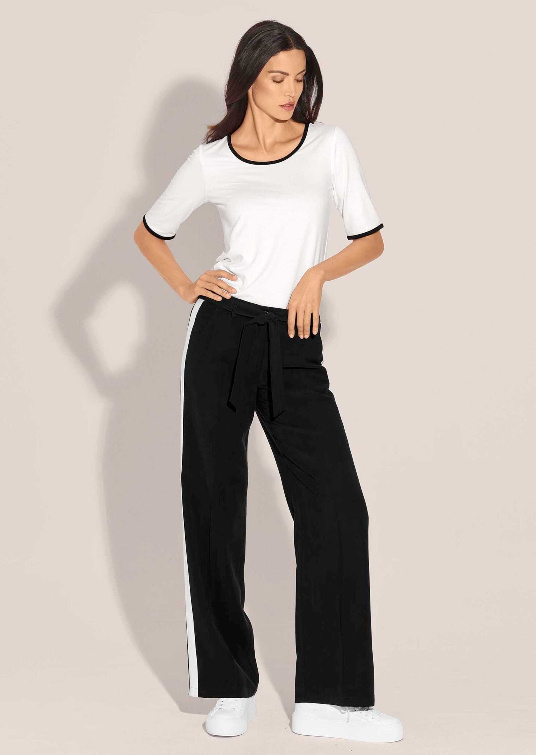 Thumbnail - MADELEINE Kurzarmshirt "Shirt Halbarm-Shirt mit kontraststarken Paspeln"